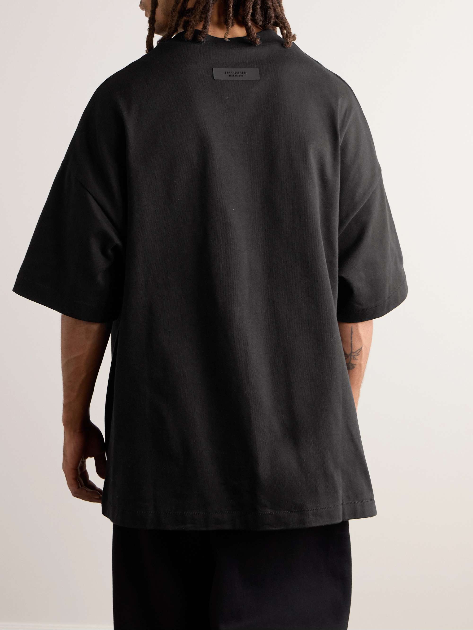 FEAR OF GOD ESSENTIALS 