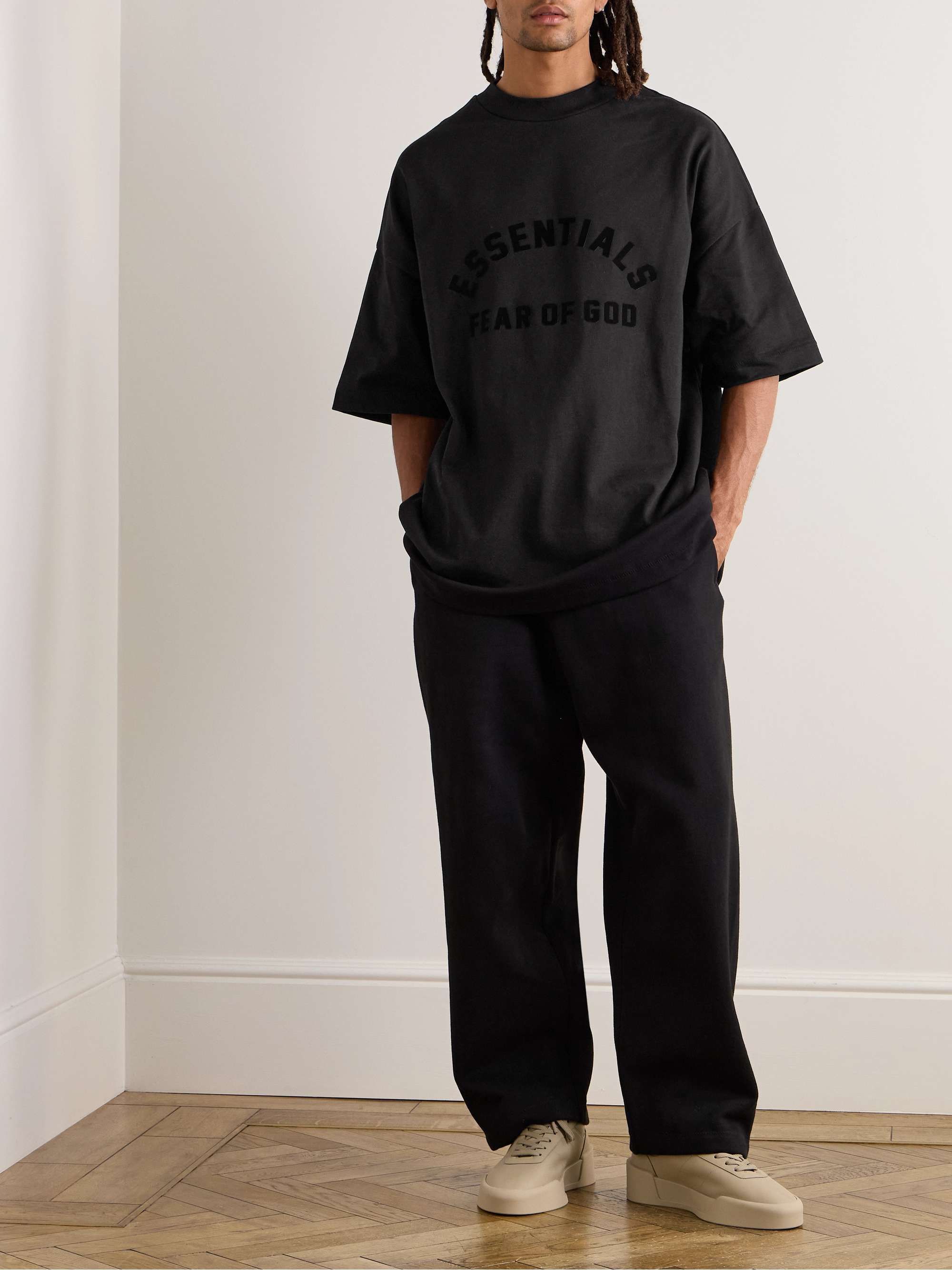 FEAR OF GOD ESSENTIALS 
