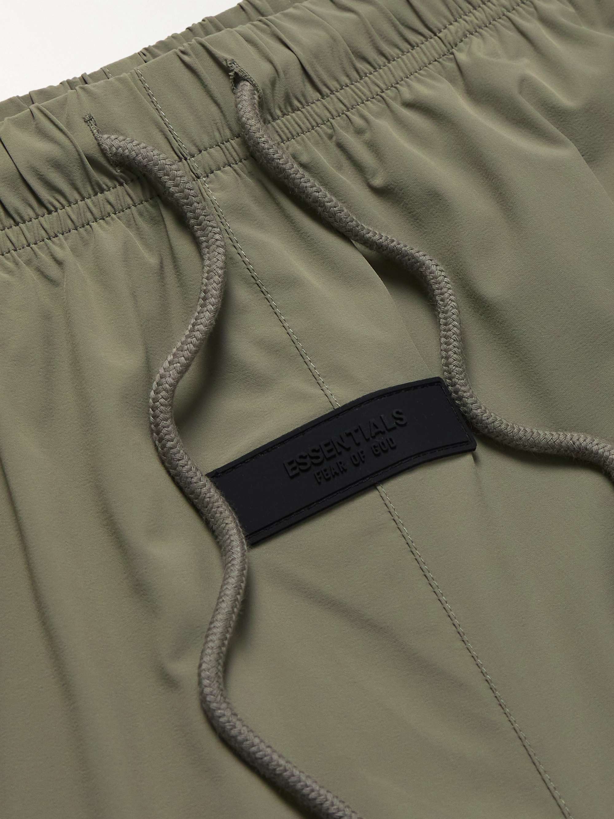 FEAR OF GOD ESSENTIALS 