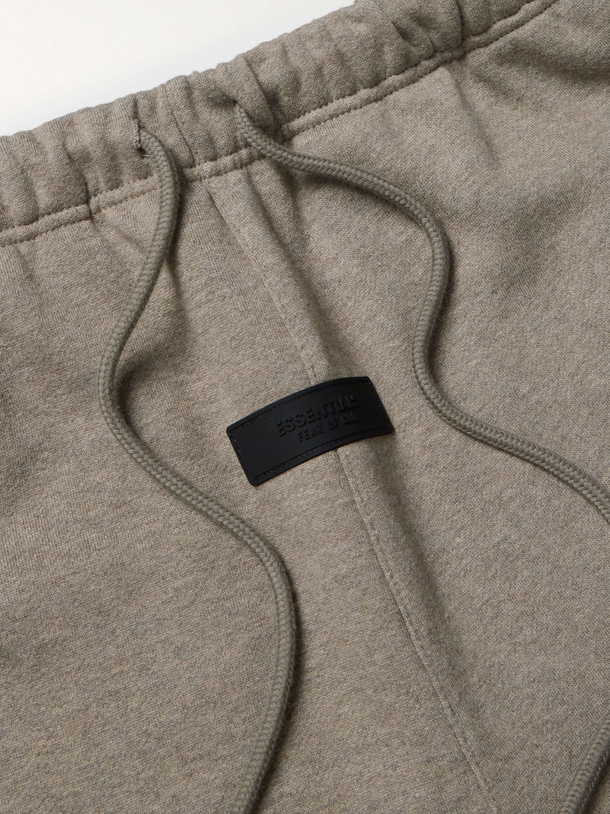 FEAR OF GOD ESSENTIALS 