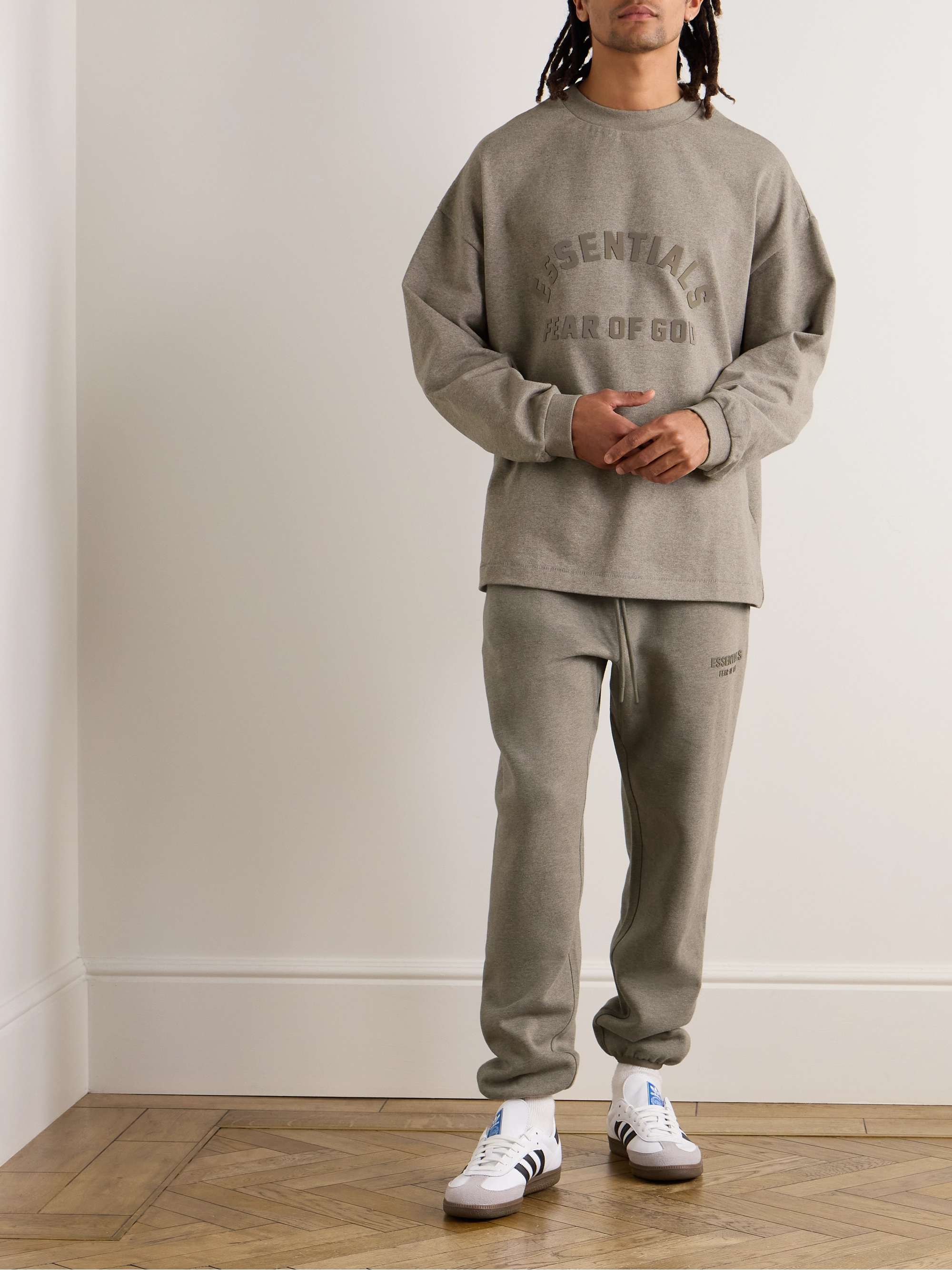 FEAR OF GOD ESSENTIALS 