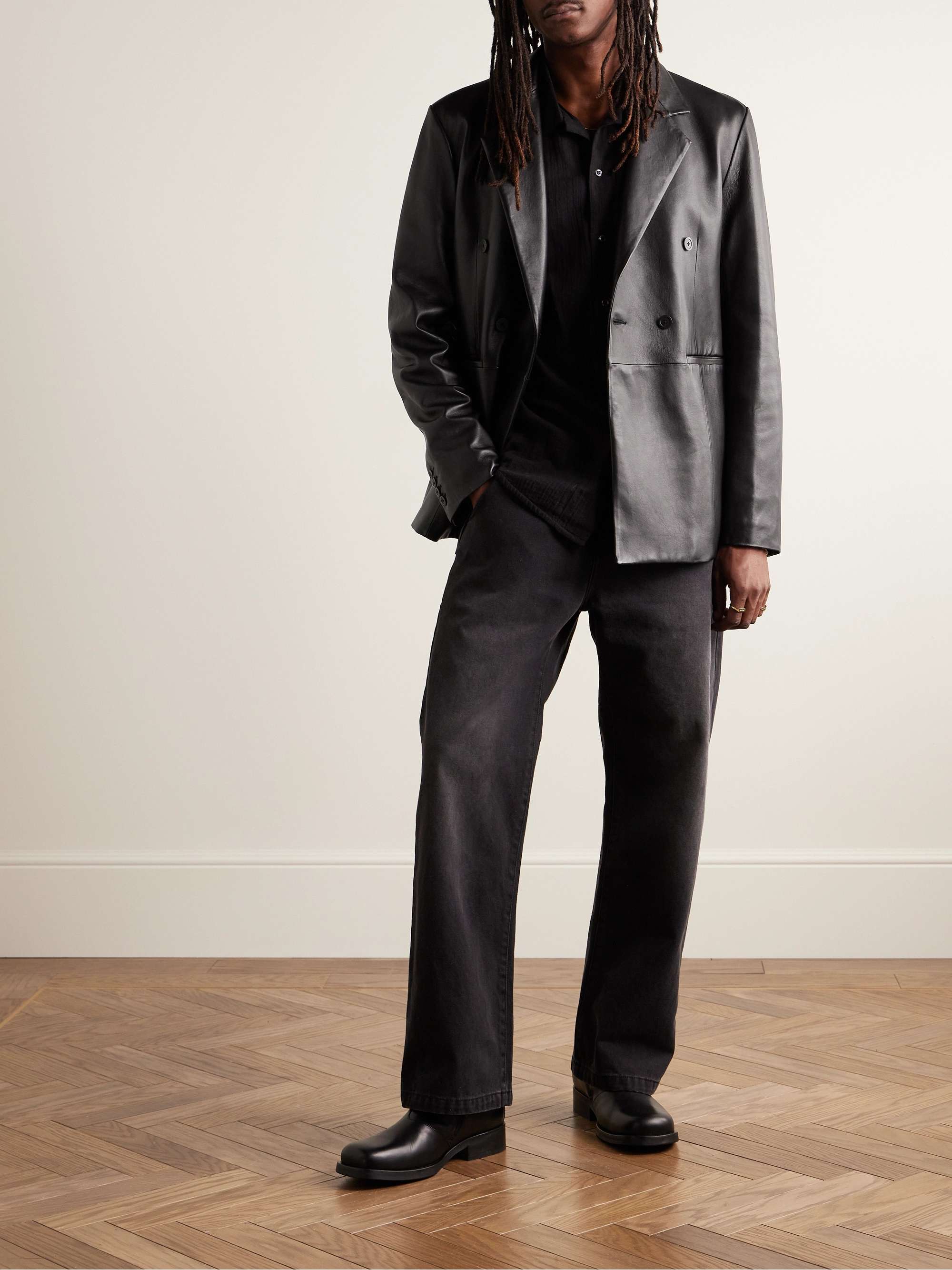 Single-breasted leather blazer