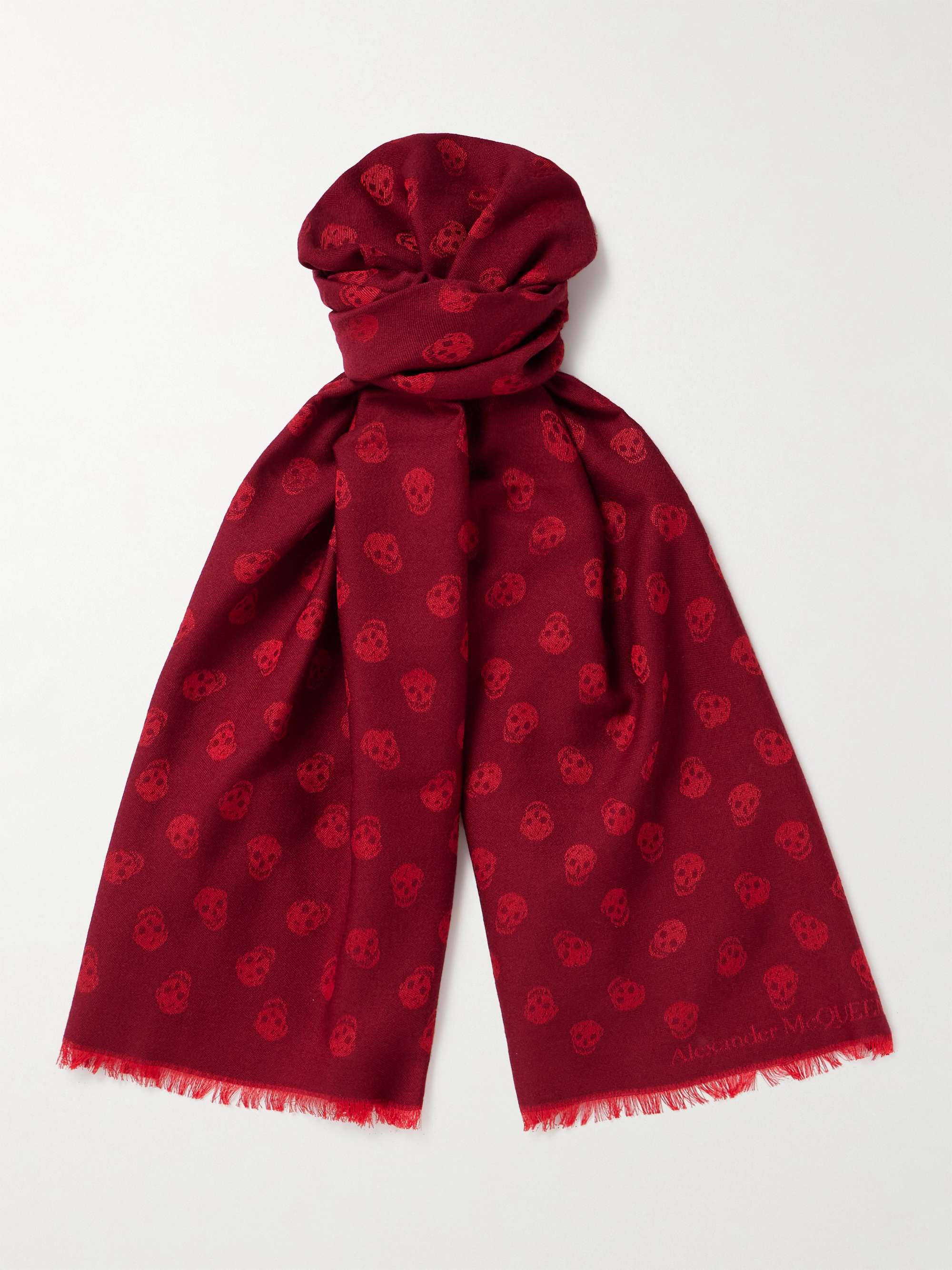 Reversible jacquard scarf in a silk and wool blend