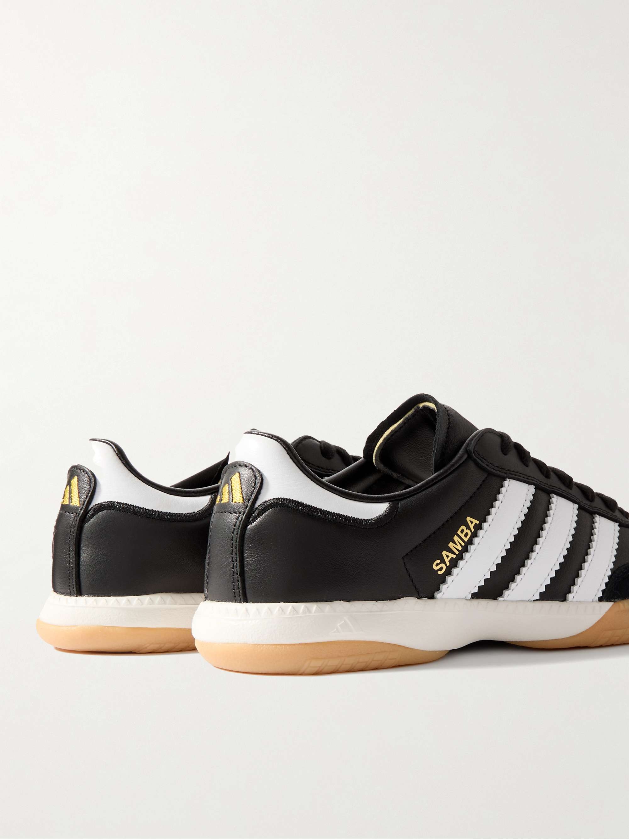 ADIDAS ORIGINALS 