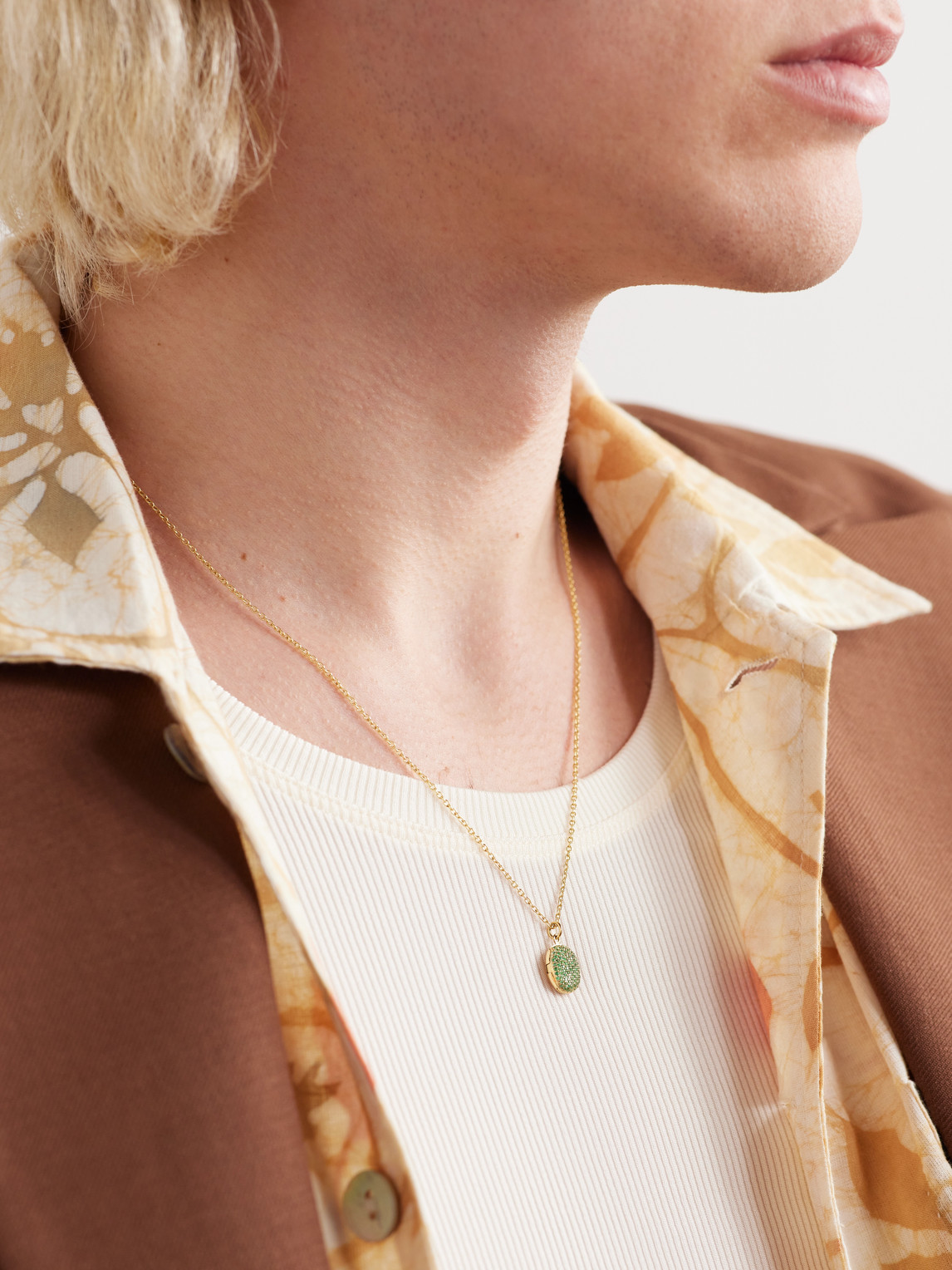 Pattaraphan Baby Locket 14-karat Gold Emerald Pendant Necklace In Green