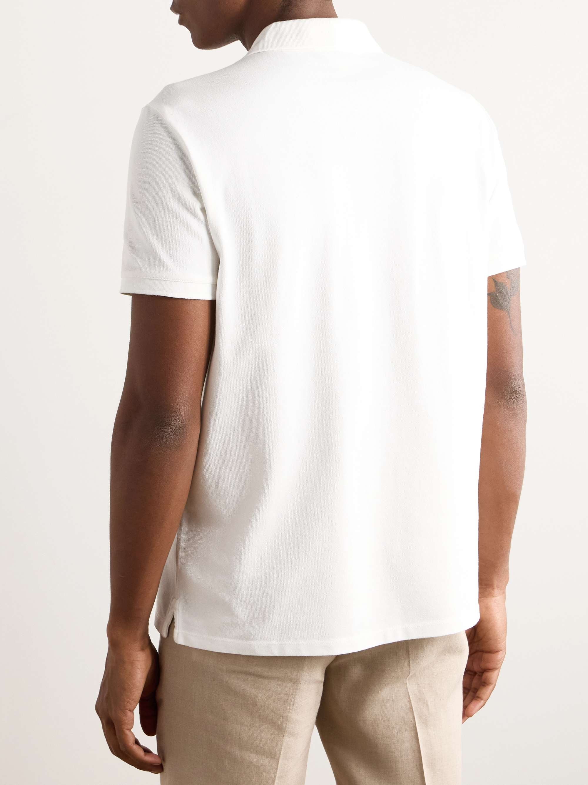 CLUB MONACO 