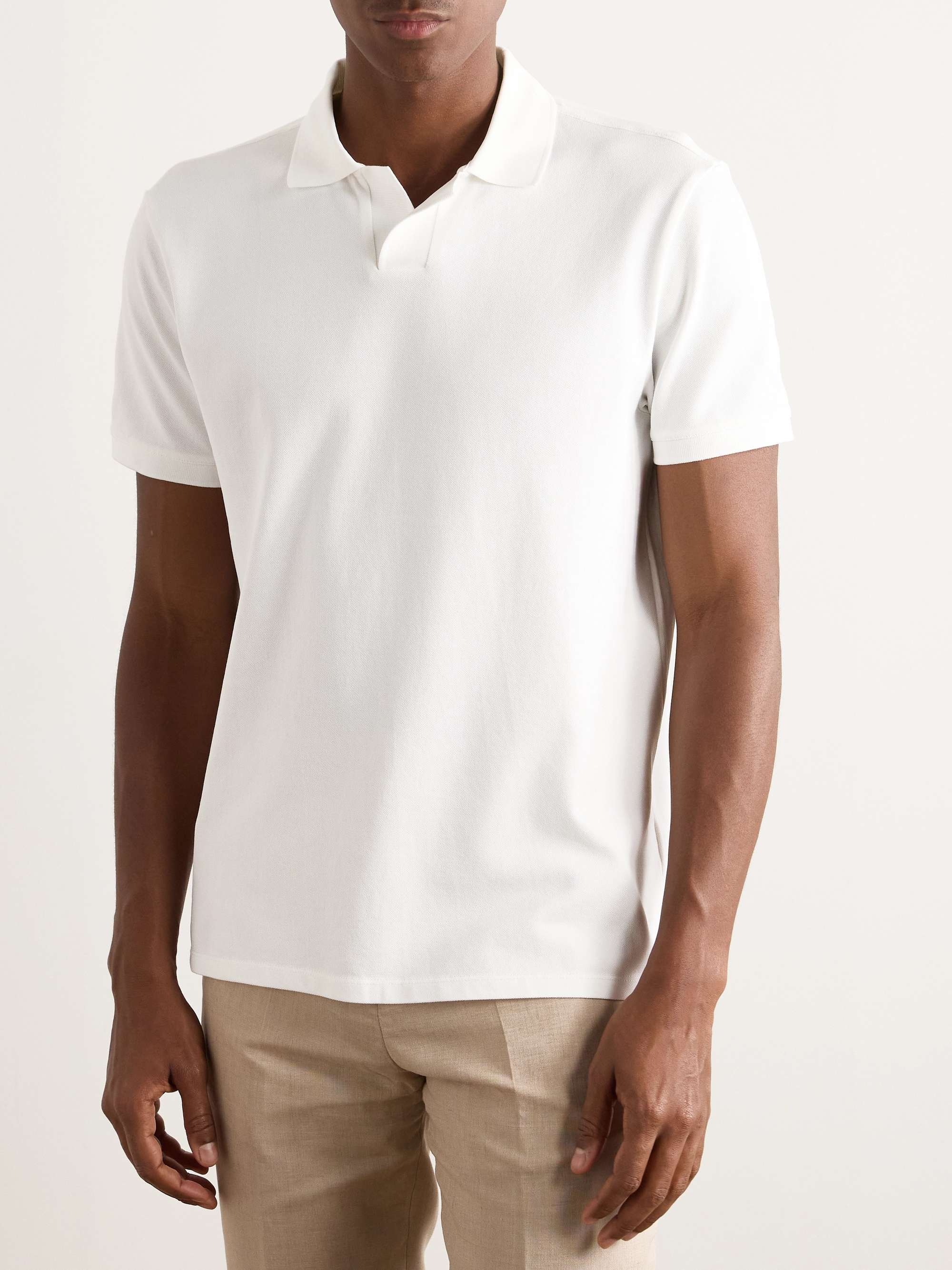 CLUB MONACO 