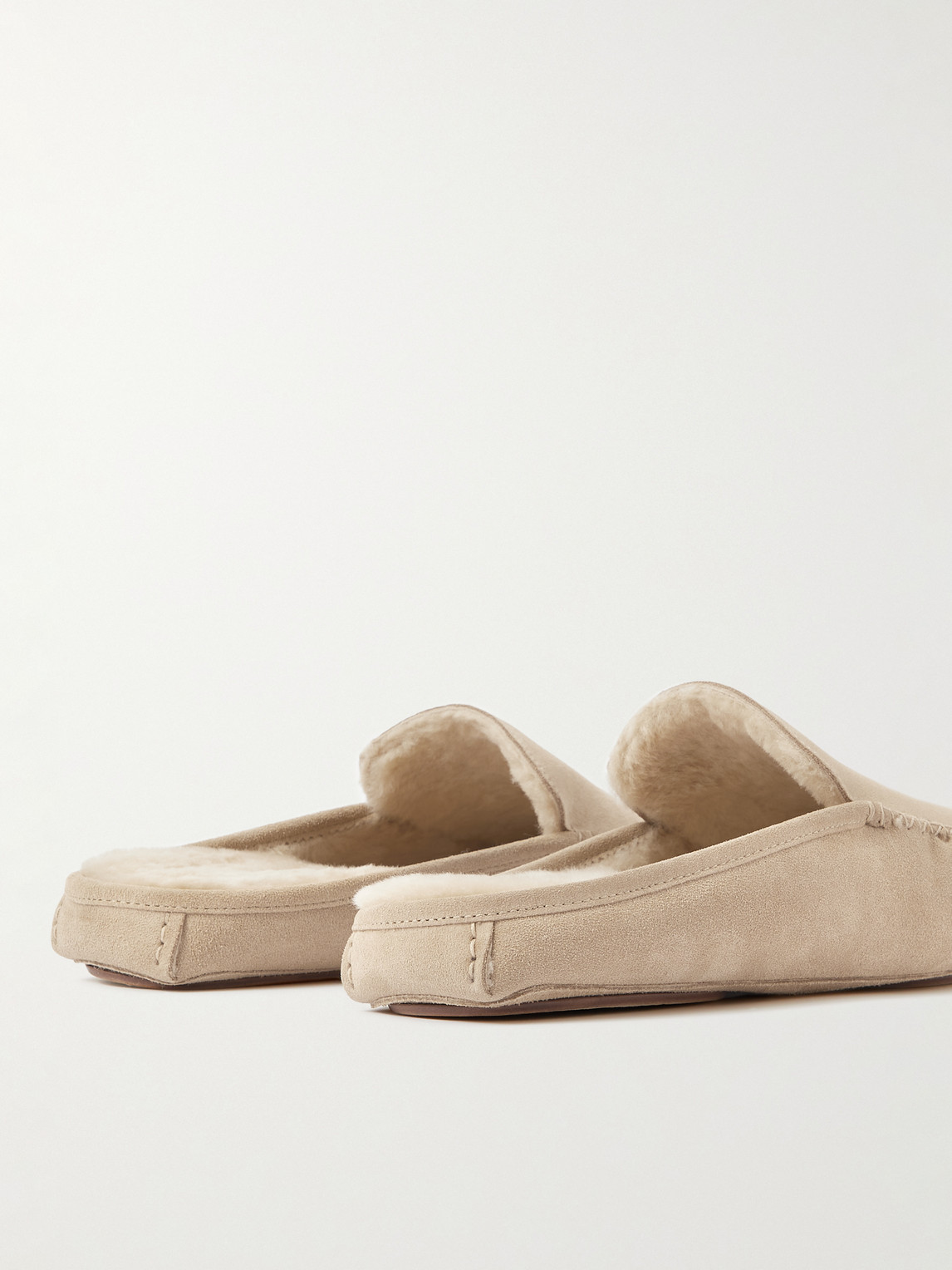 Shop Manolo Blahnik Crawford Shearling-lined Suede Slippers In Neutrals