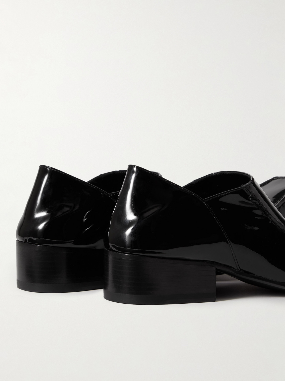 Shop Balenciaga Romeo Collapsible-heel Patent-leather Loafers In Black