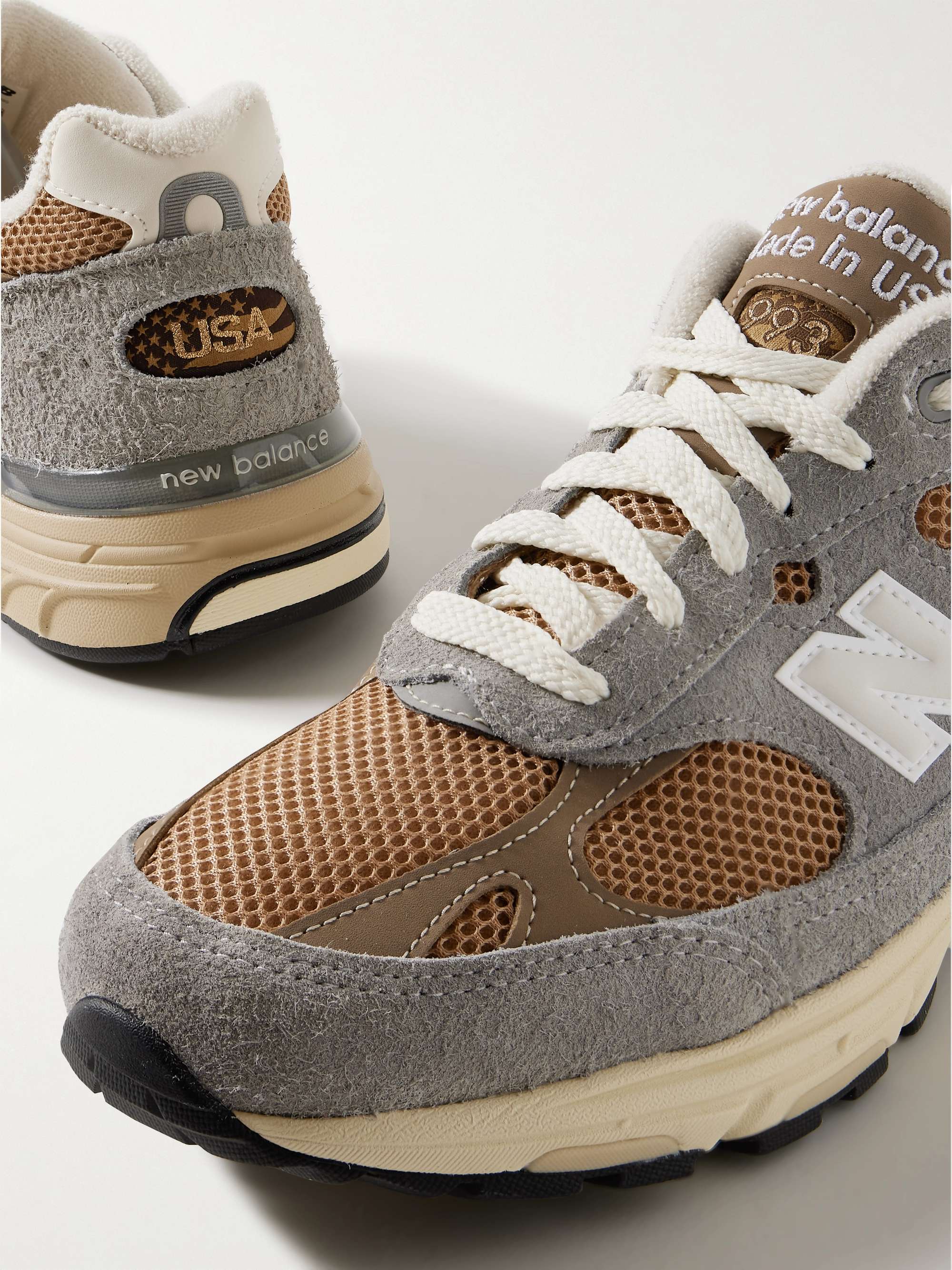 NEW BALANCE 