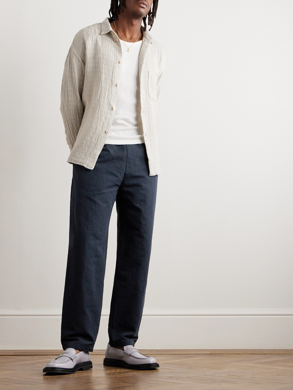 Shop A Kind Of Guise Banasa Straight-leg Cotton And Linen-blend Trousers In Blue