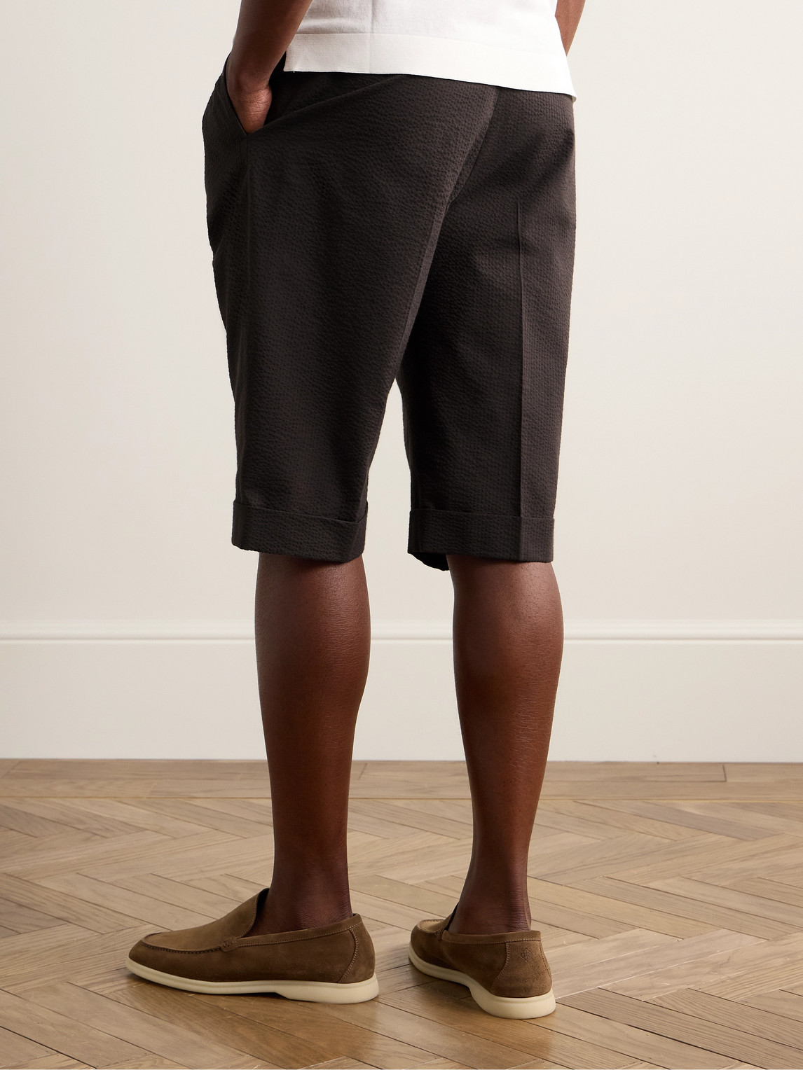 Shop De Petrillo Slim-fit Pleated Cotton-blend Seersucker Shorts In Brown