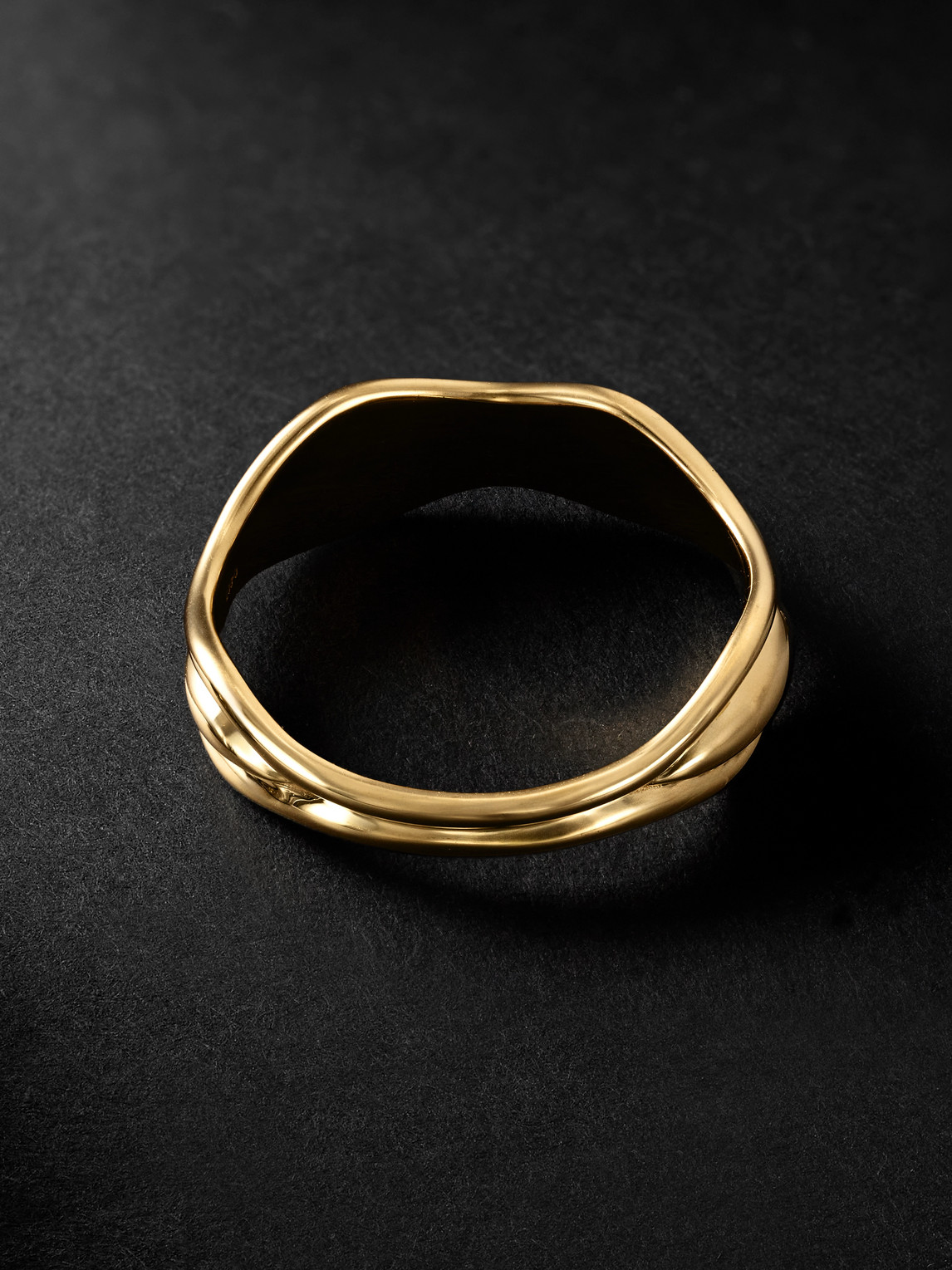 Shop Fernando Jorge Fluid 18-karat Gold Ring