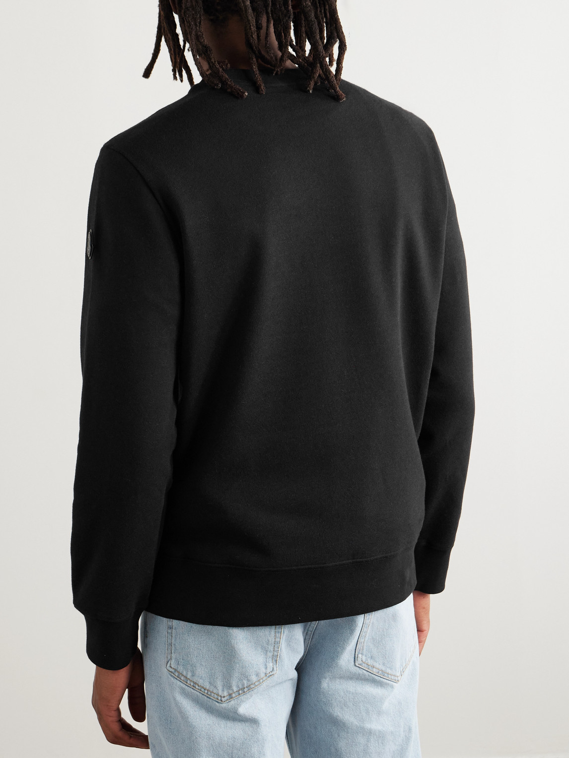 Moncler Long-sleeved Cashmere Sweater In Black