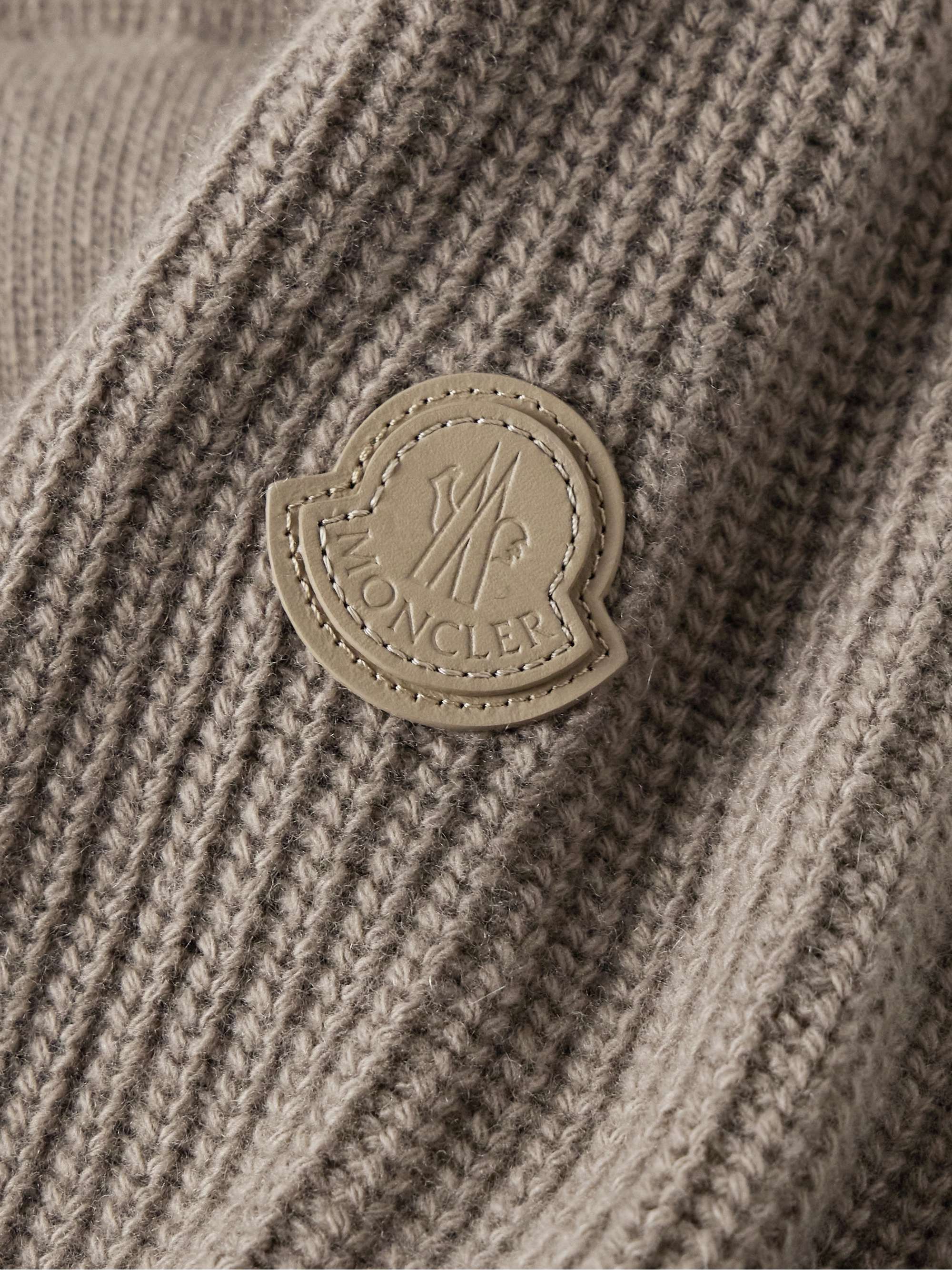 MONCLER 