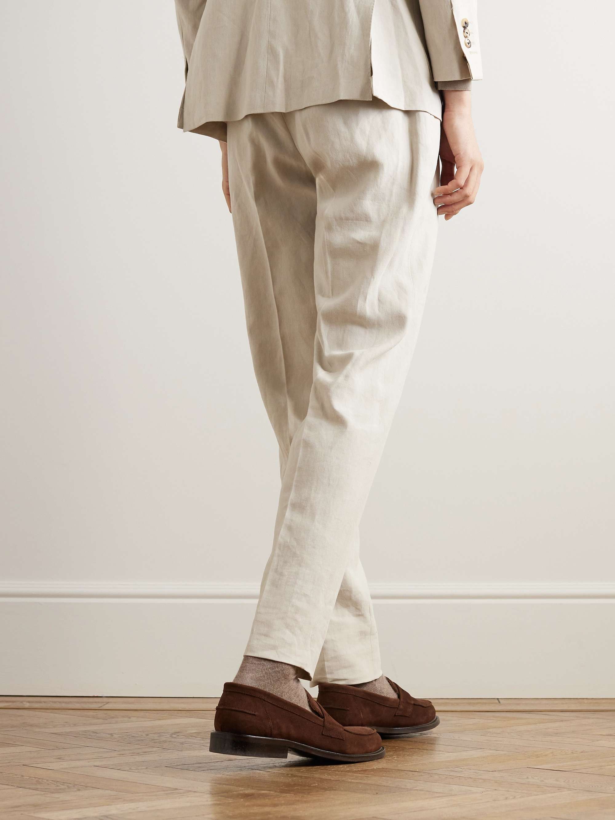 THOM SWEENEY 
