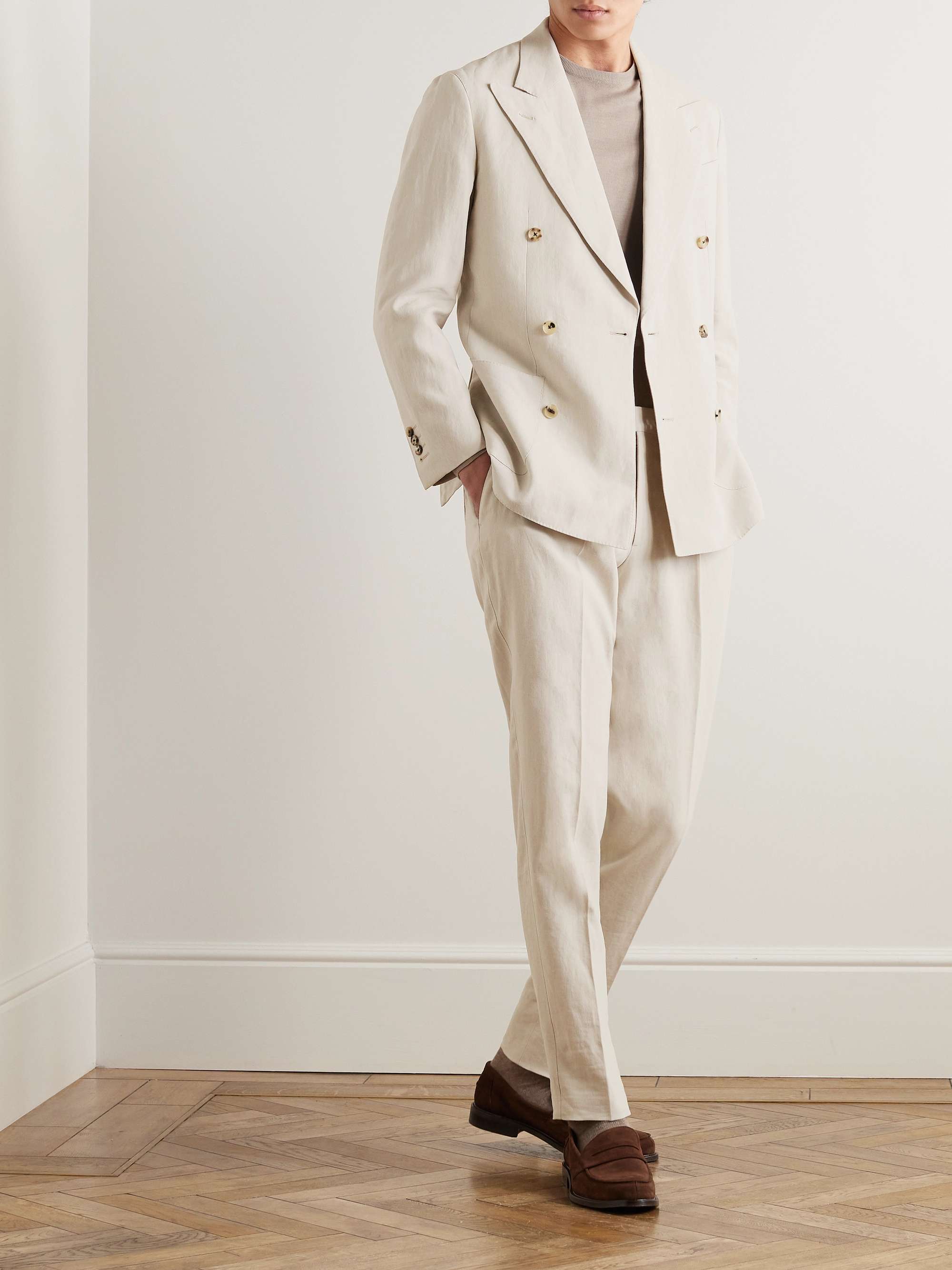 THOM SWEENEY 