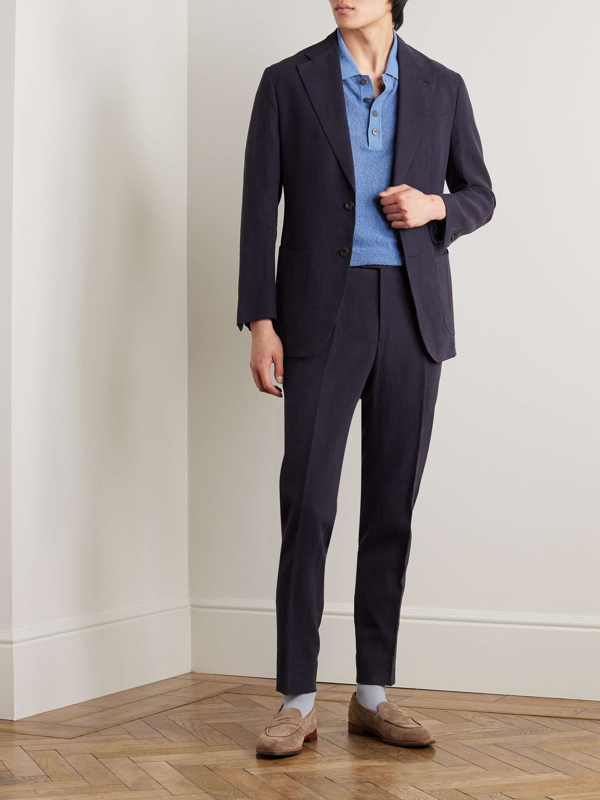 THOM SWEENEY 