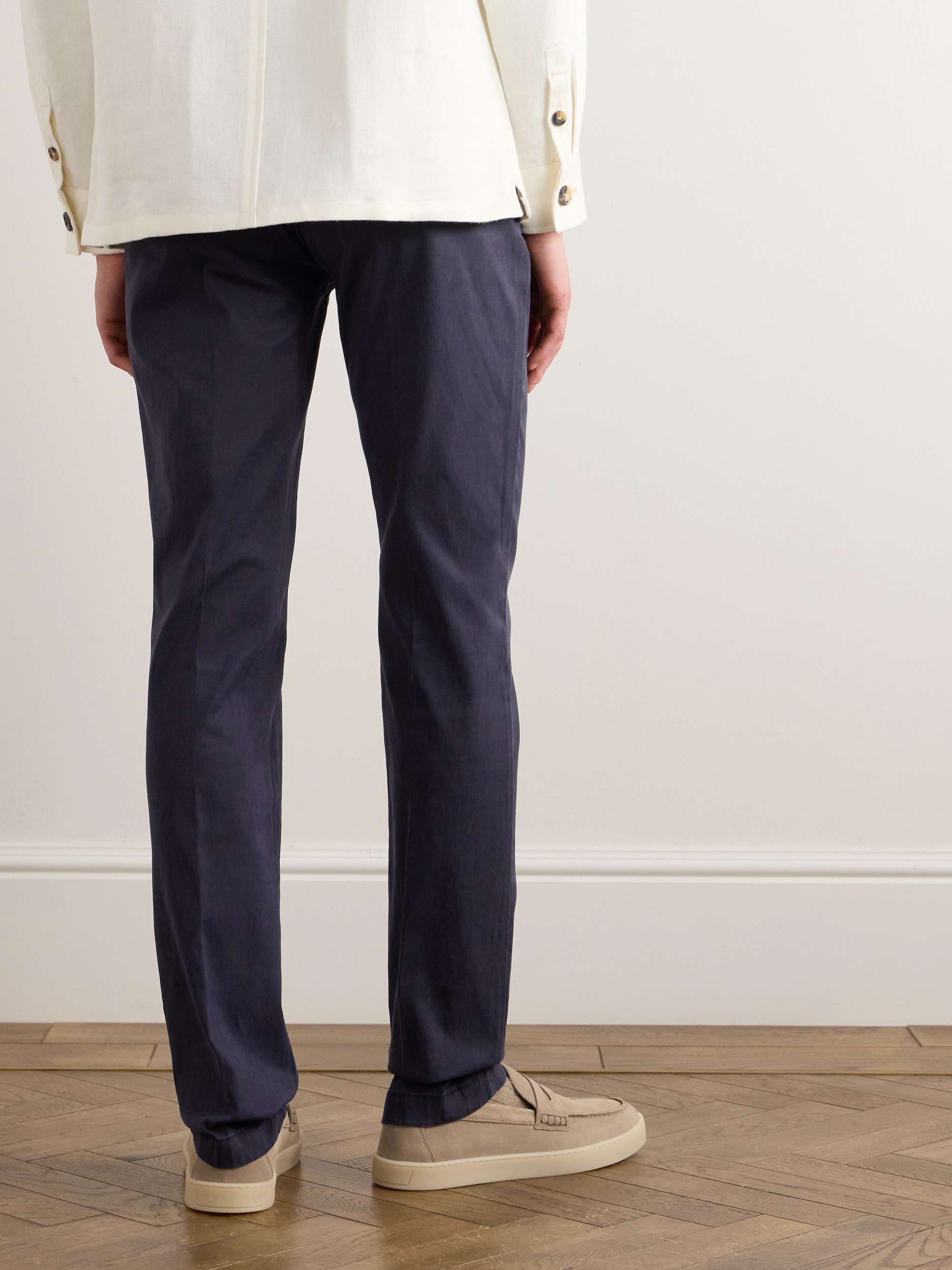 THOM SWEENEY 