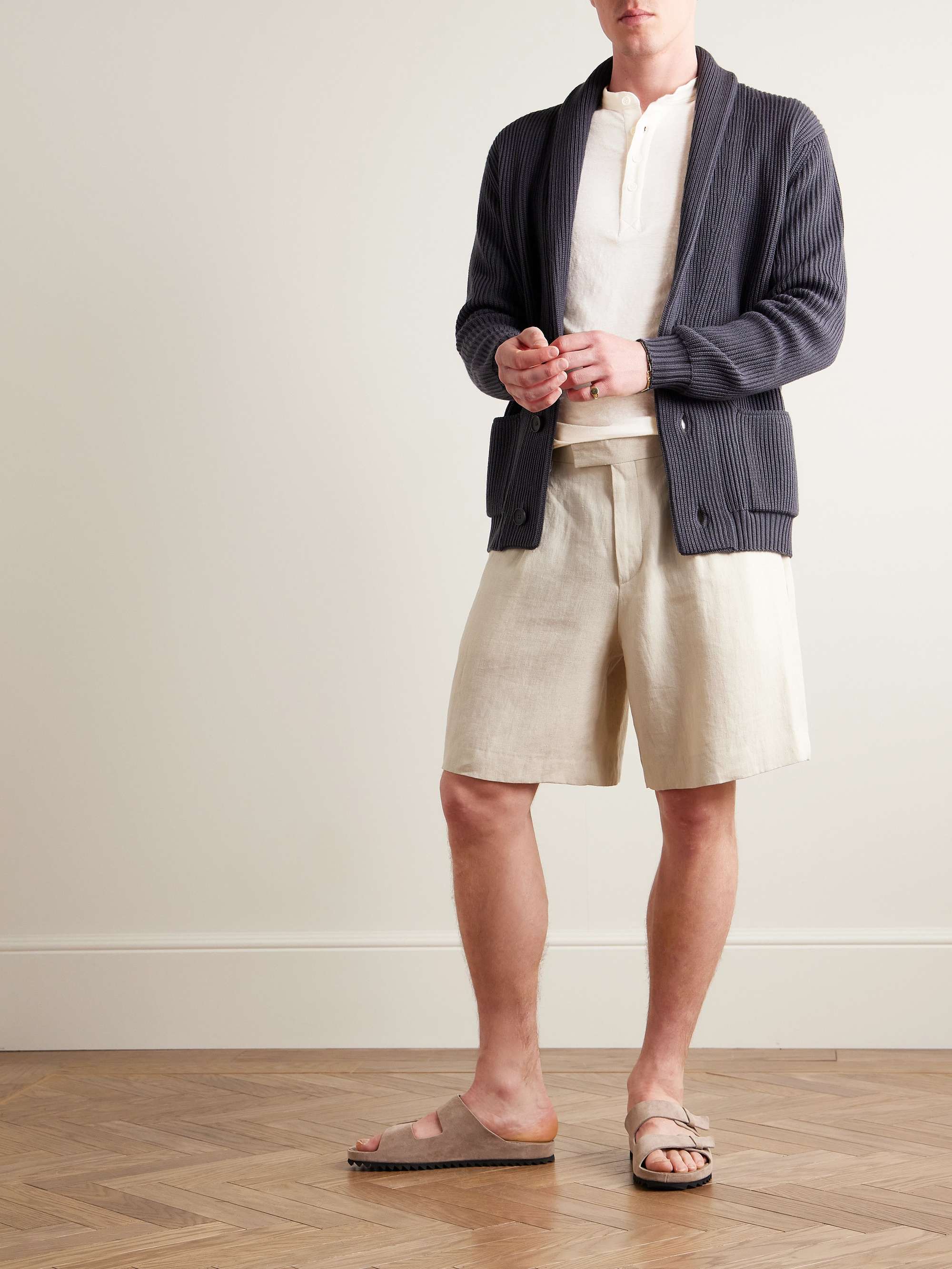 THOM SWEENEY 