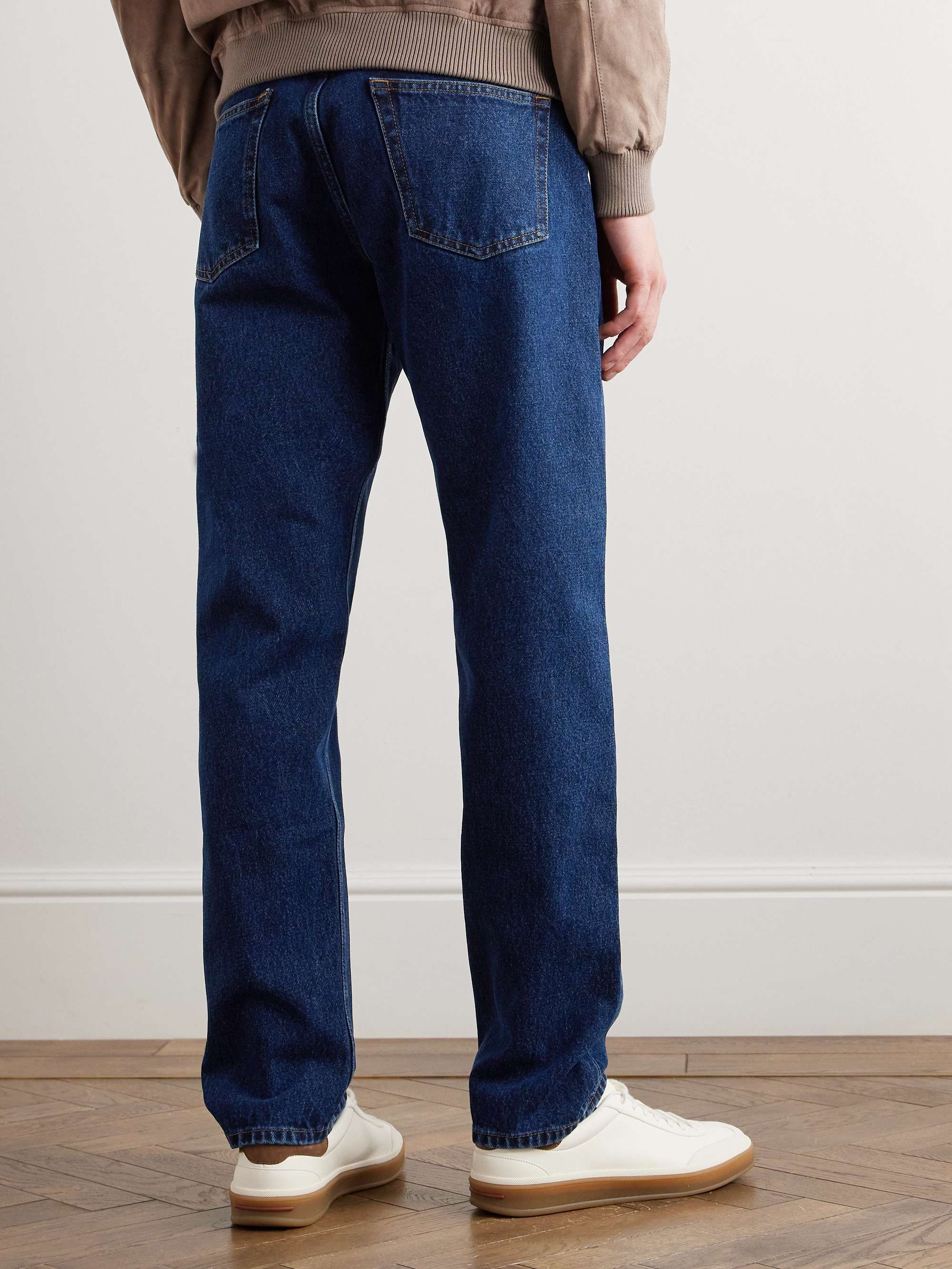 THOM SWEENEY 