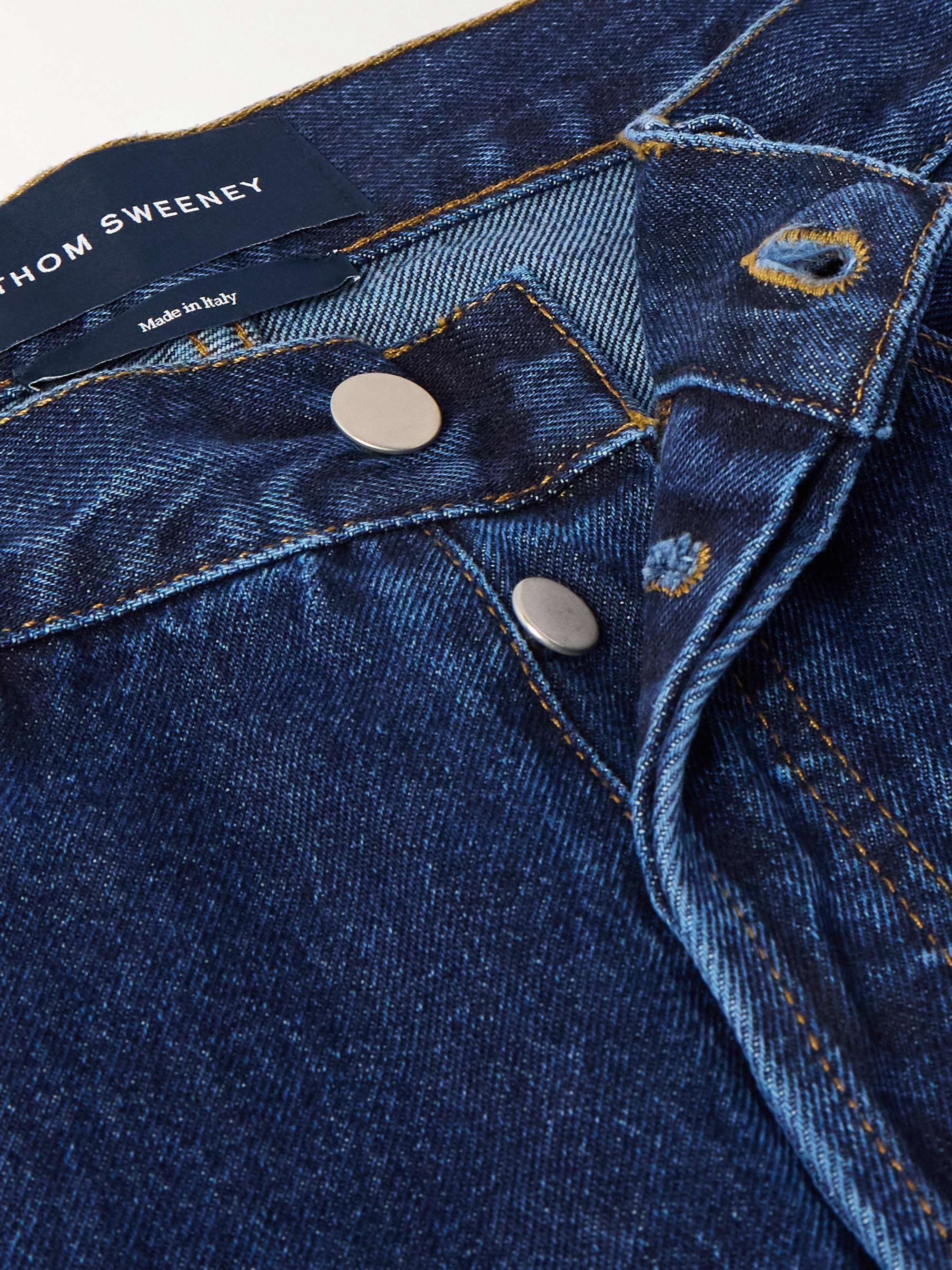 THOM SWEENEY 