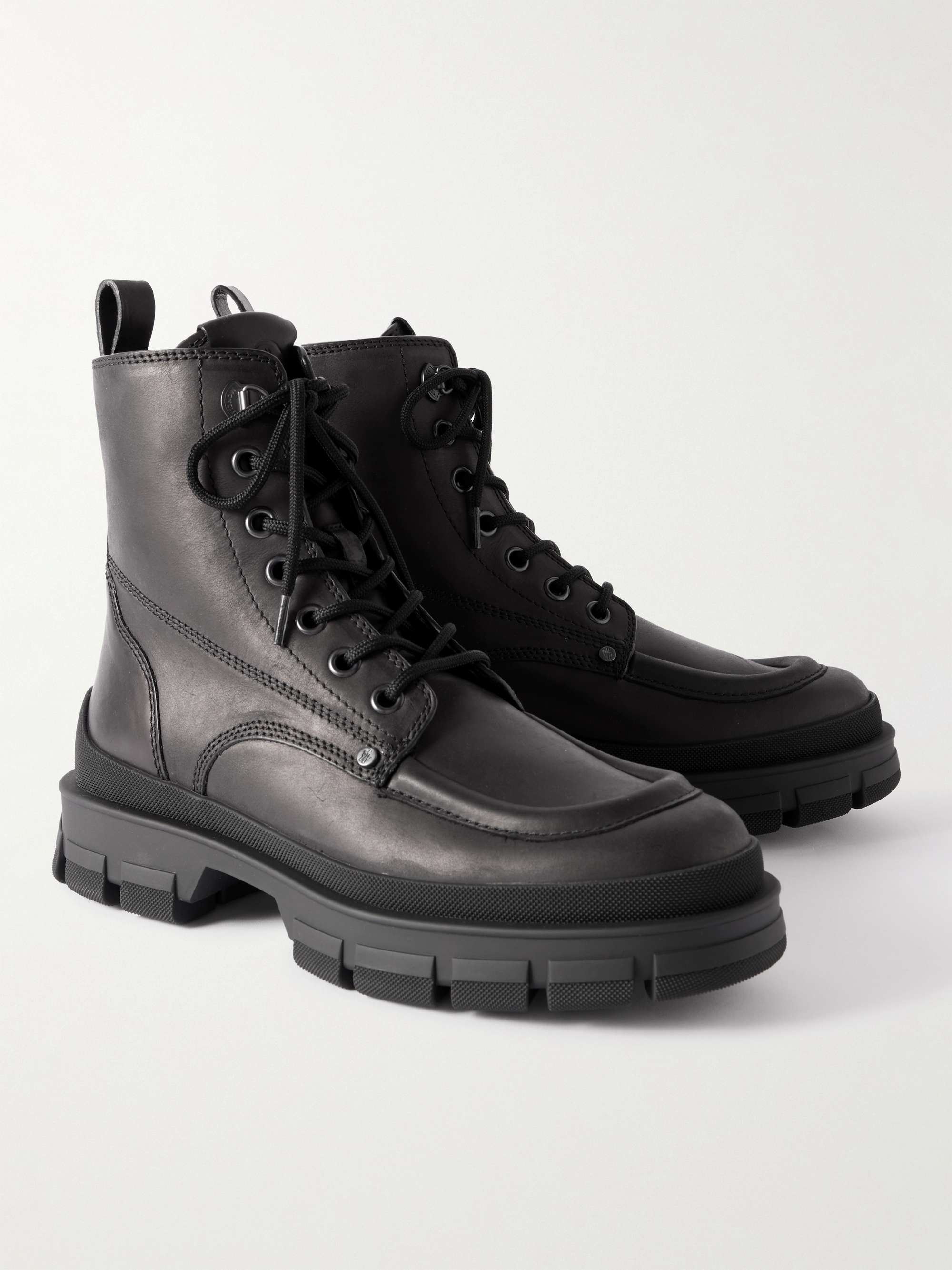 MONCLER 