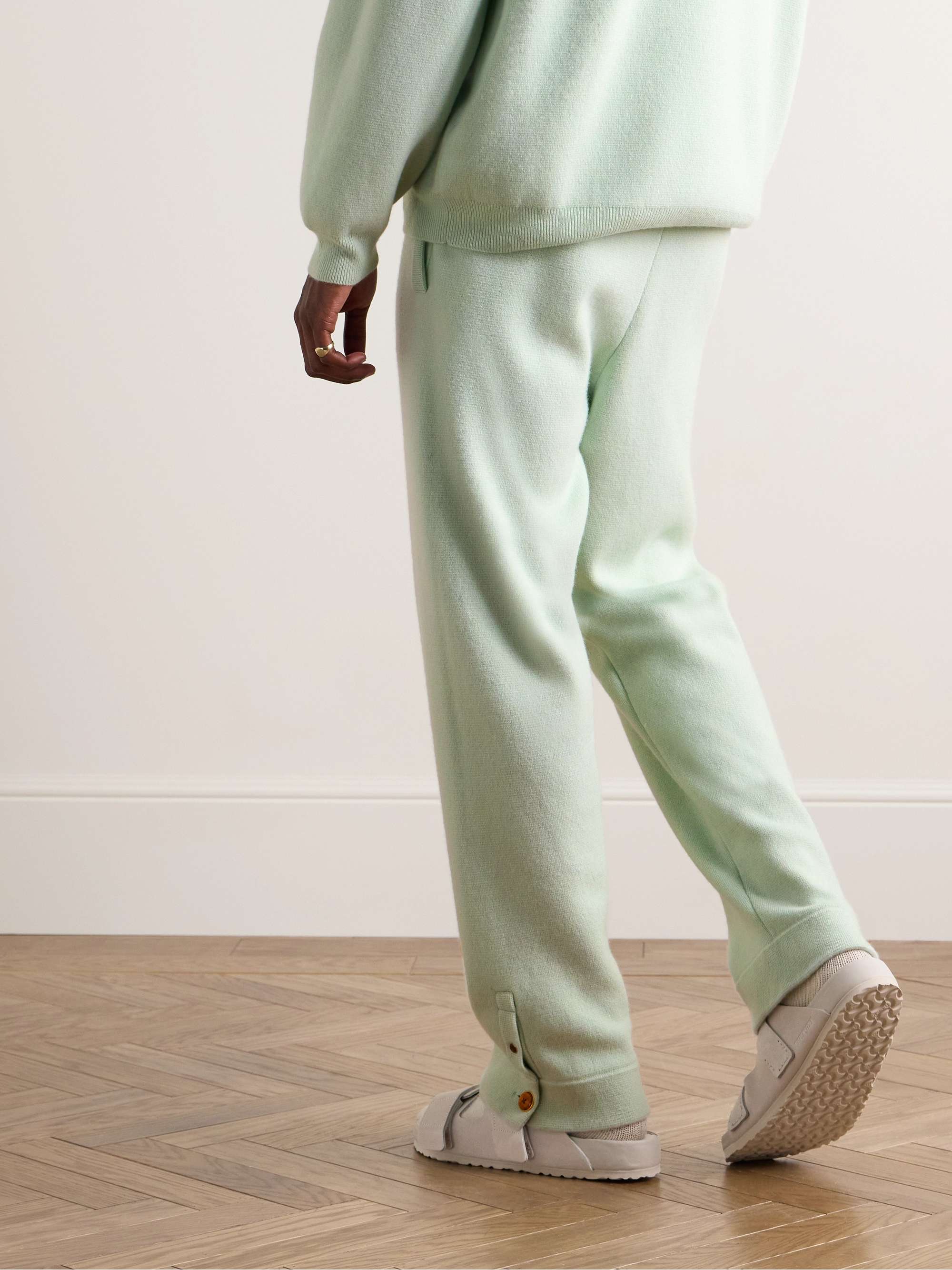 GOD'S TRUE CASHMERE 