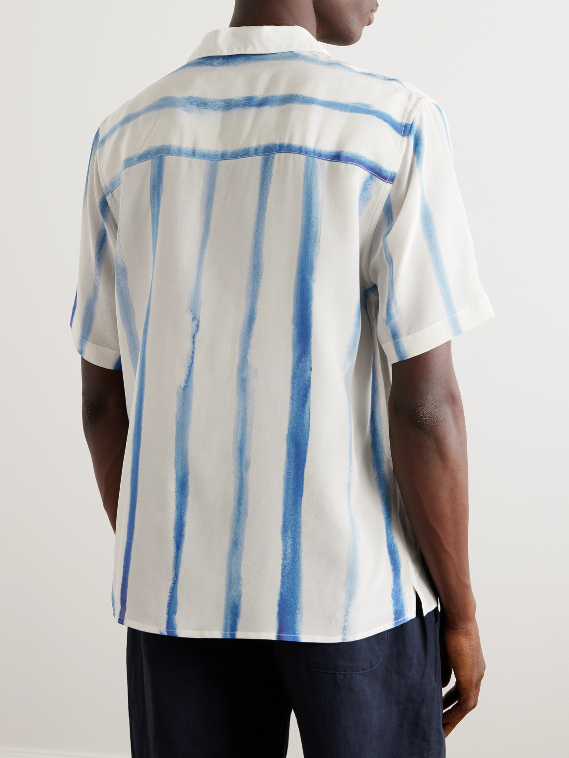 Shop A Kind Of Guise Gioia Convertible-collar Striped Silk Crepe De Chine Shirt In Blue