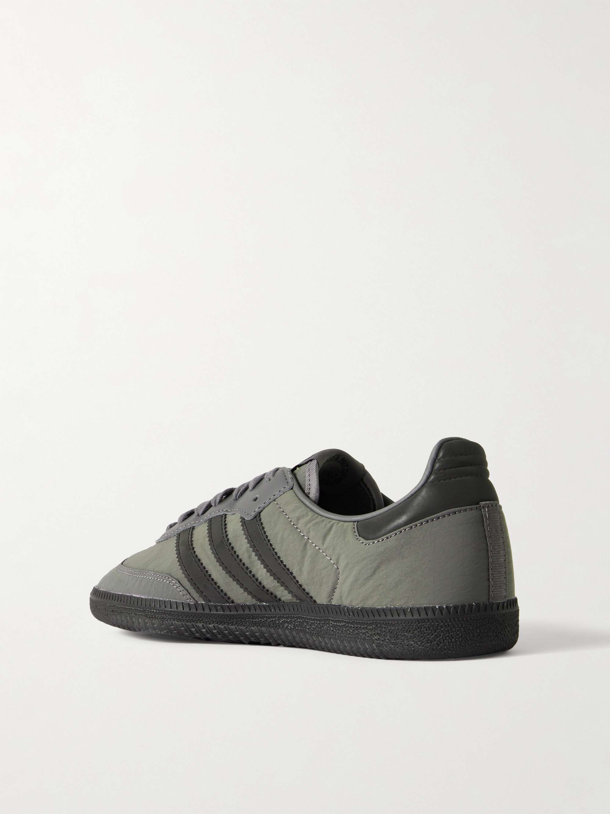ADIDAS ORIGINALS 