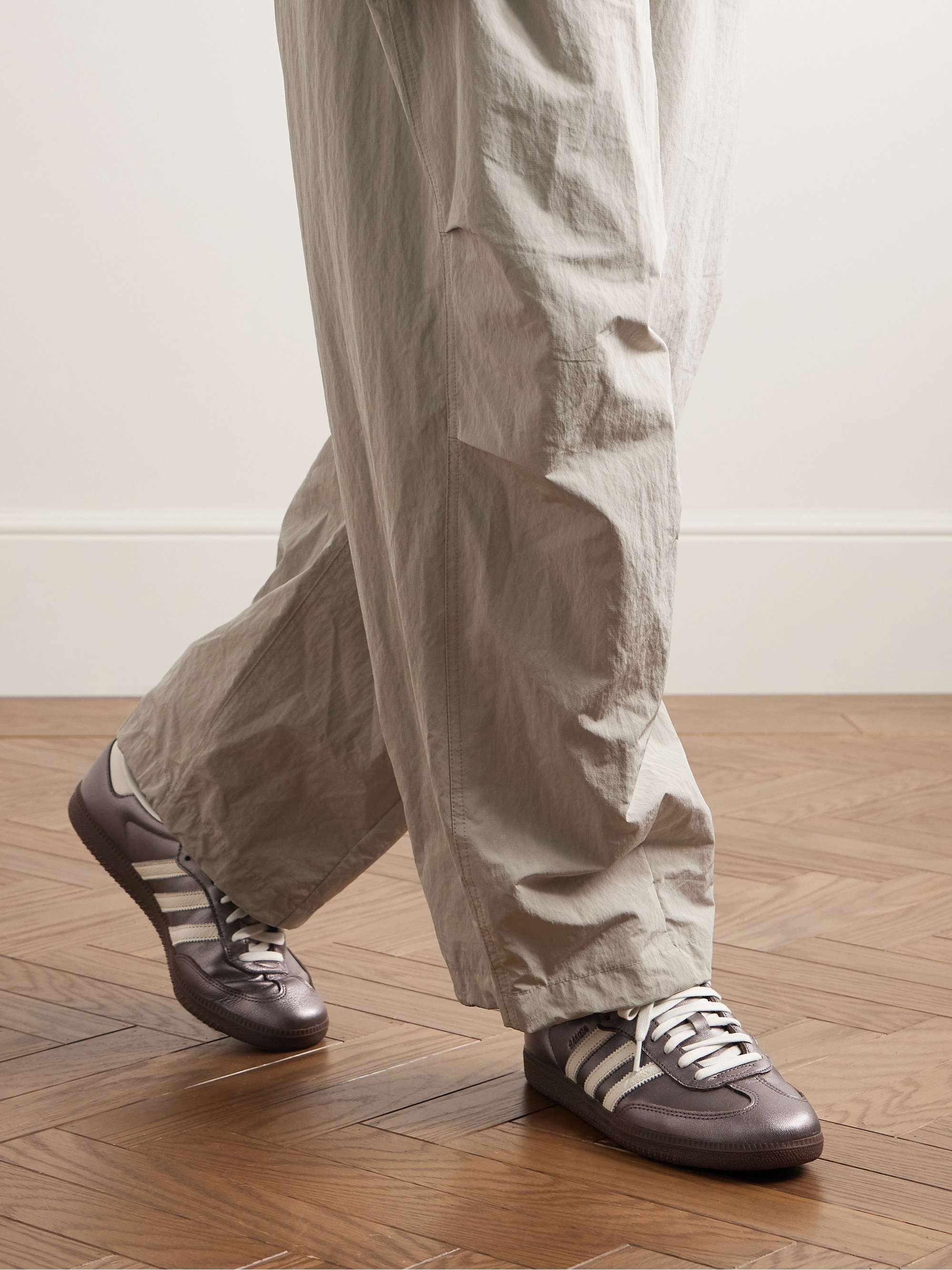 ADIDAS ORIGINALS 