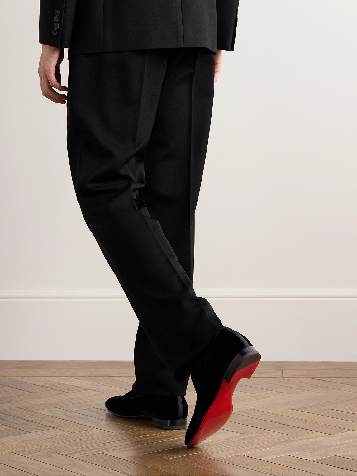 Christian Louboutin Dandelion Flat Loafers In Black Suede In Black
