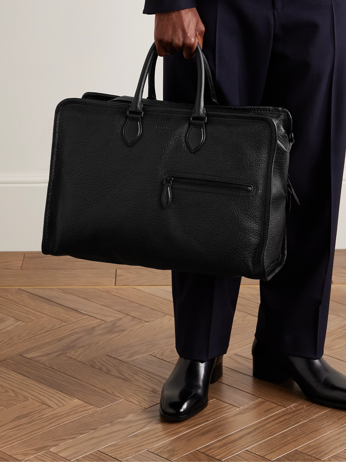 Overnight Full-Grain Leather Weekend Bag — 2