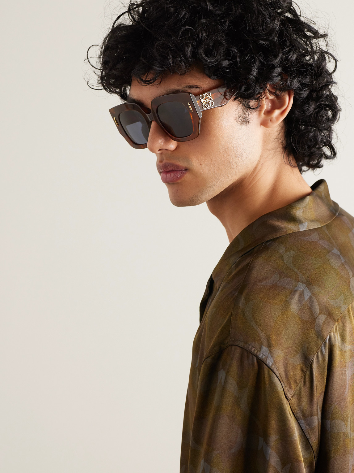 Shop Loewe Oversized Square-frame Acetate Sunglasses In Tortoiseshell