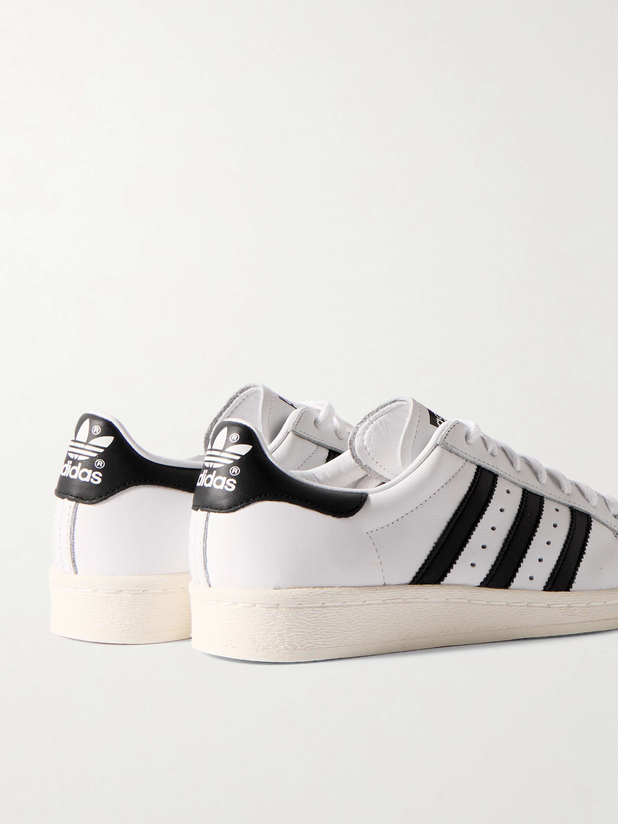 ADIDAS ORIGINALS 