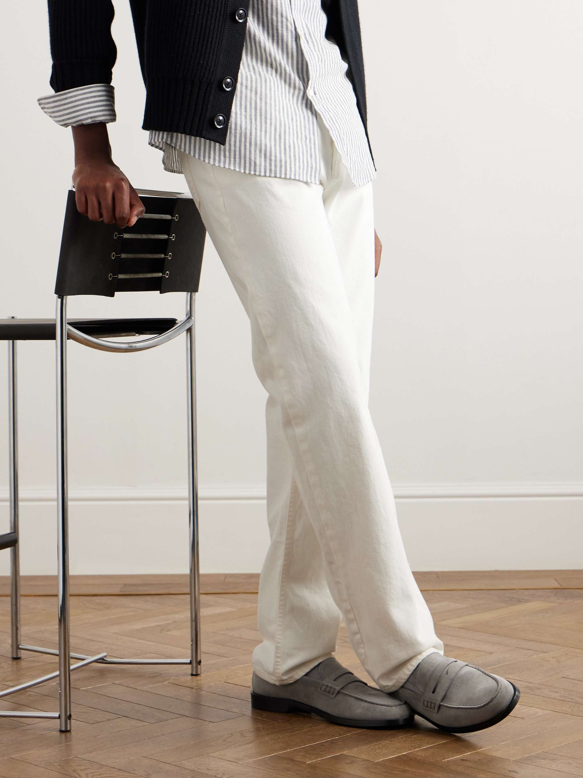 MANOLO BLAHNIK 