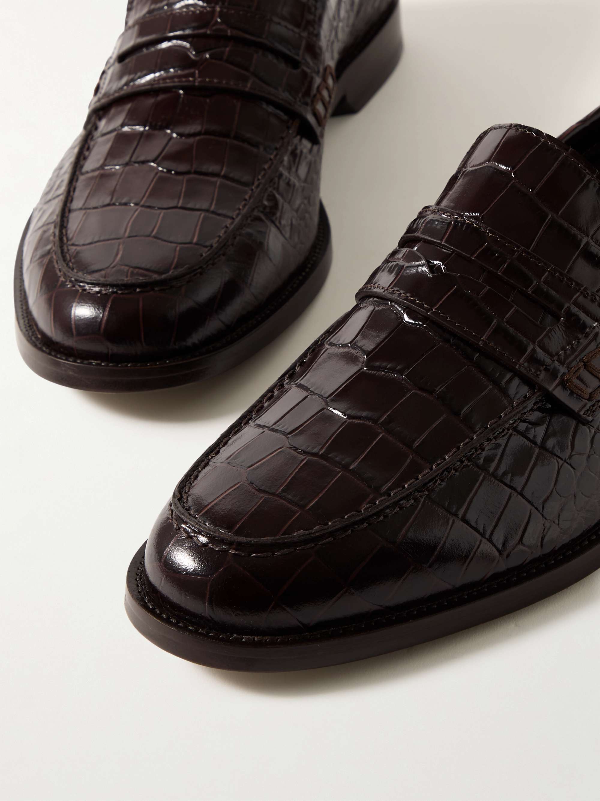 MANOLO BLAHNIK 