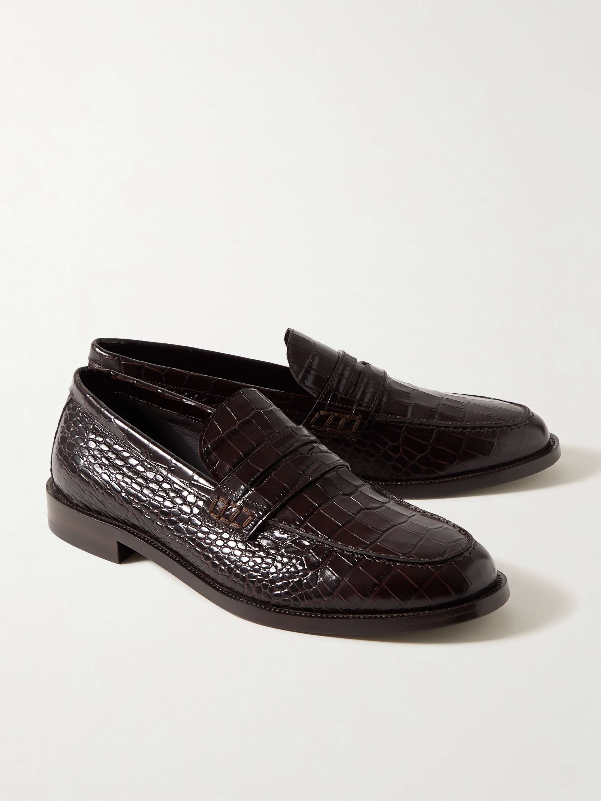 MANOLO BLAHNIK 
