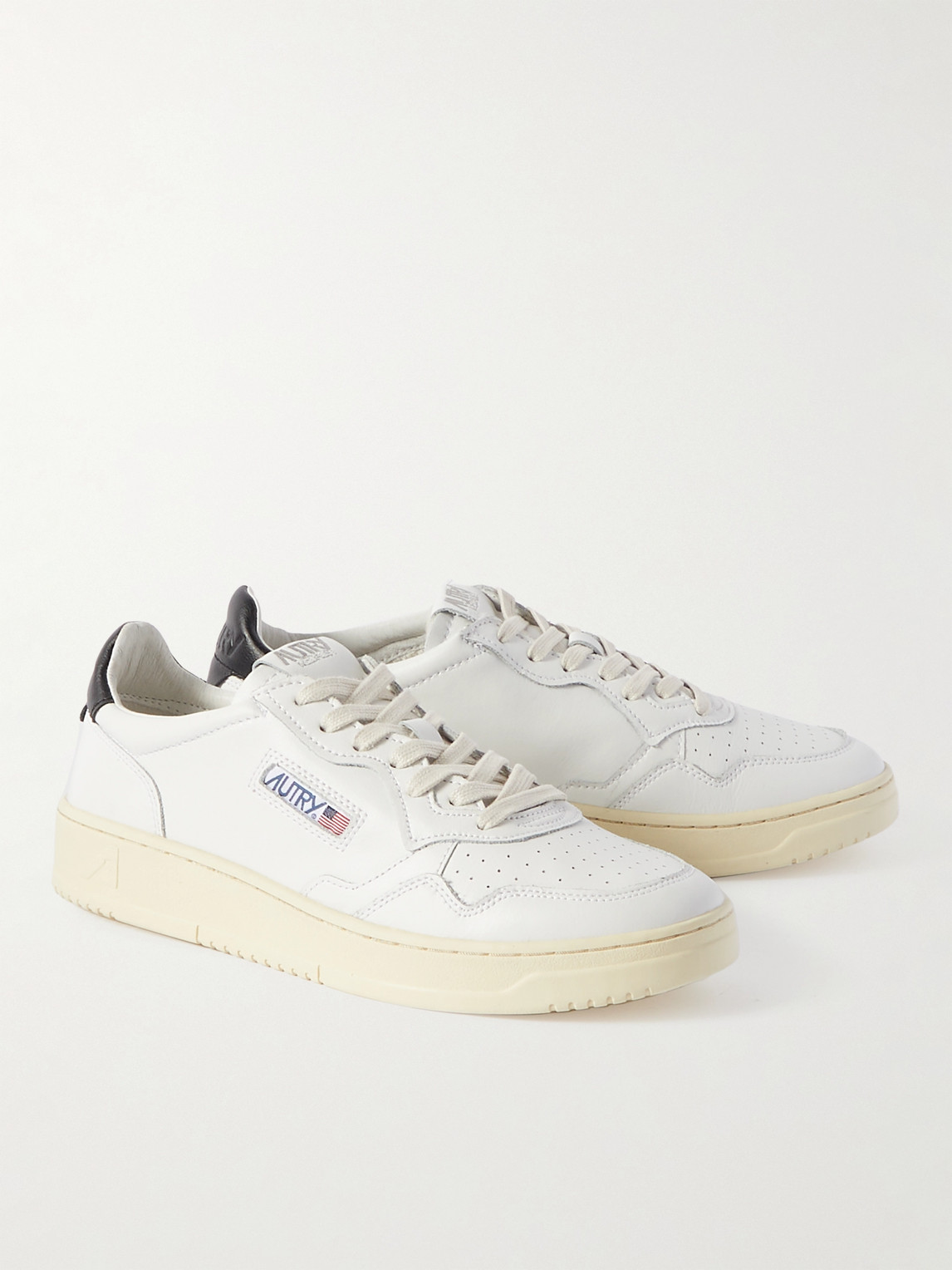 Autry Leather Medalist Low-top Sneakers In White