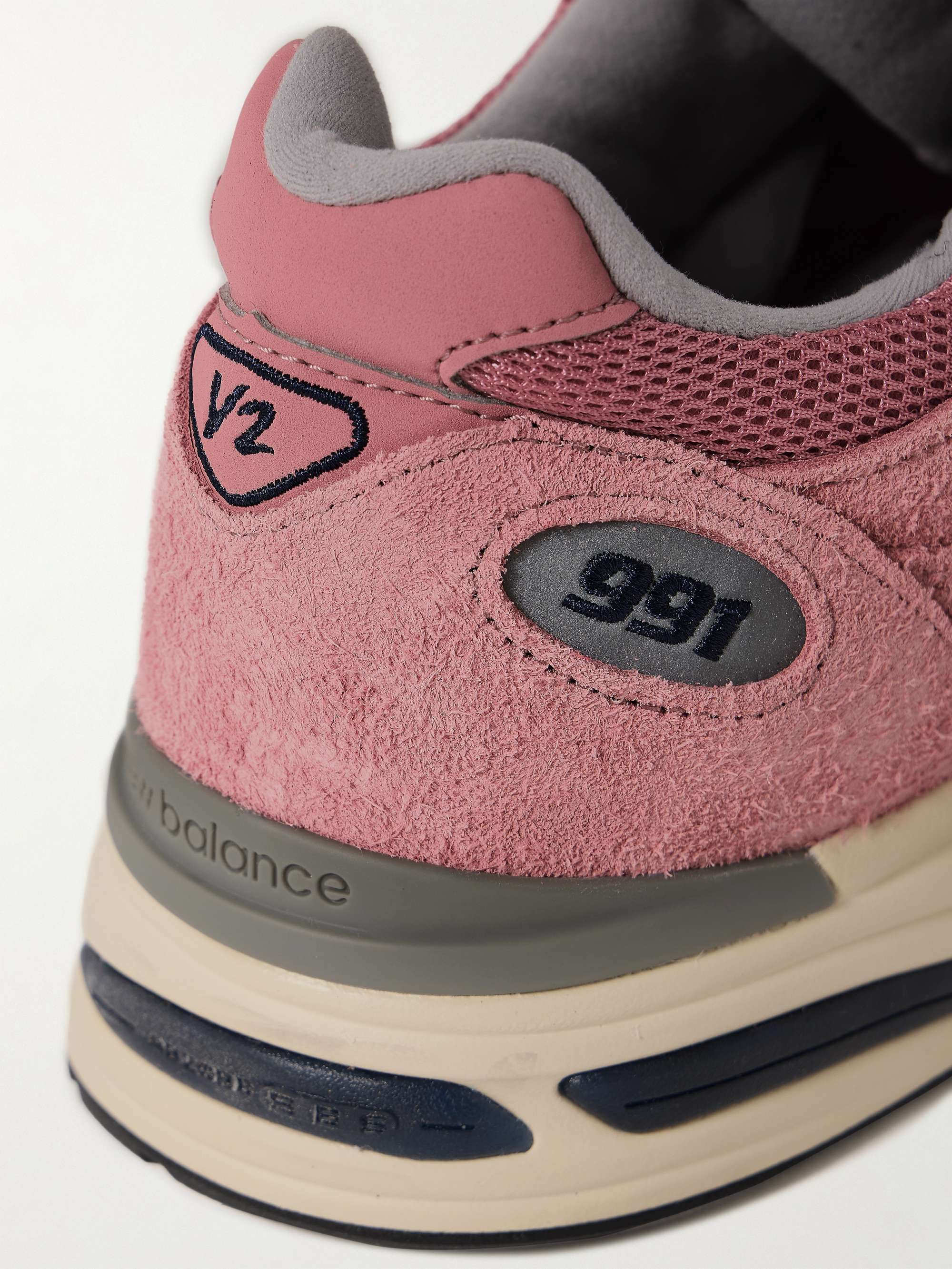 NEW BALANCE 
