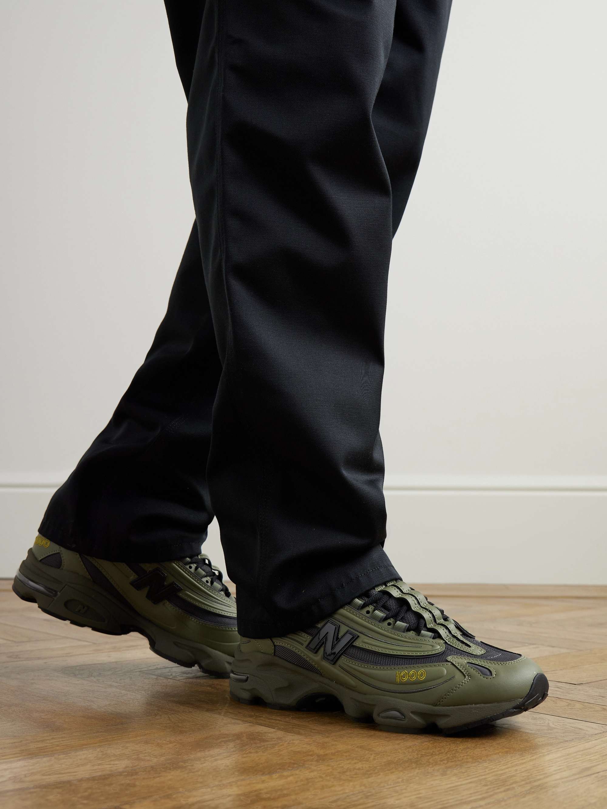NEW BALANCE 