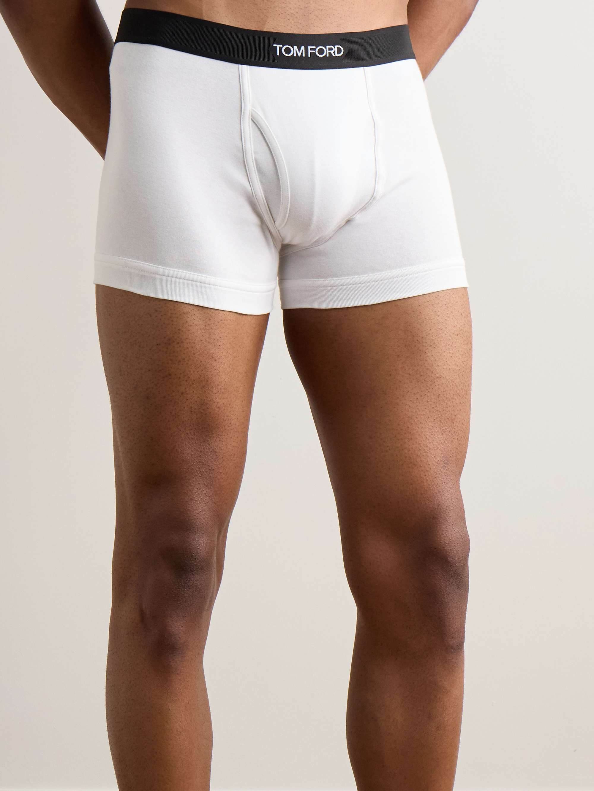 TOM FORD 