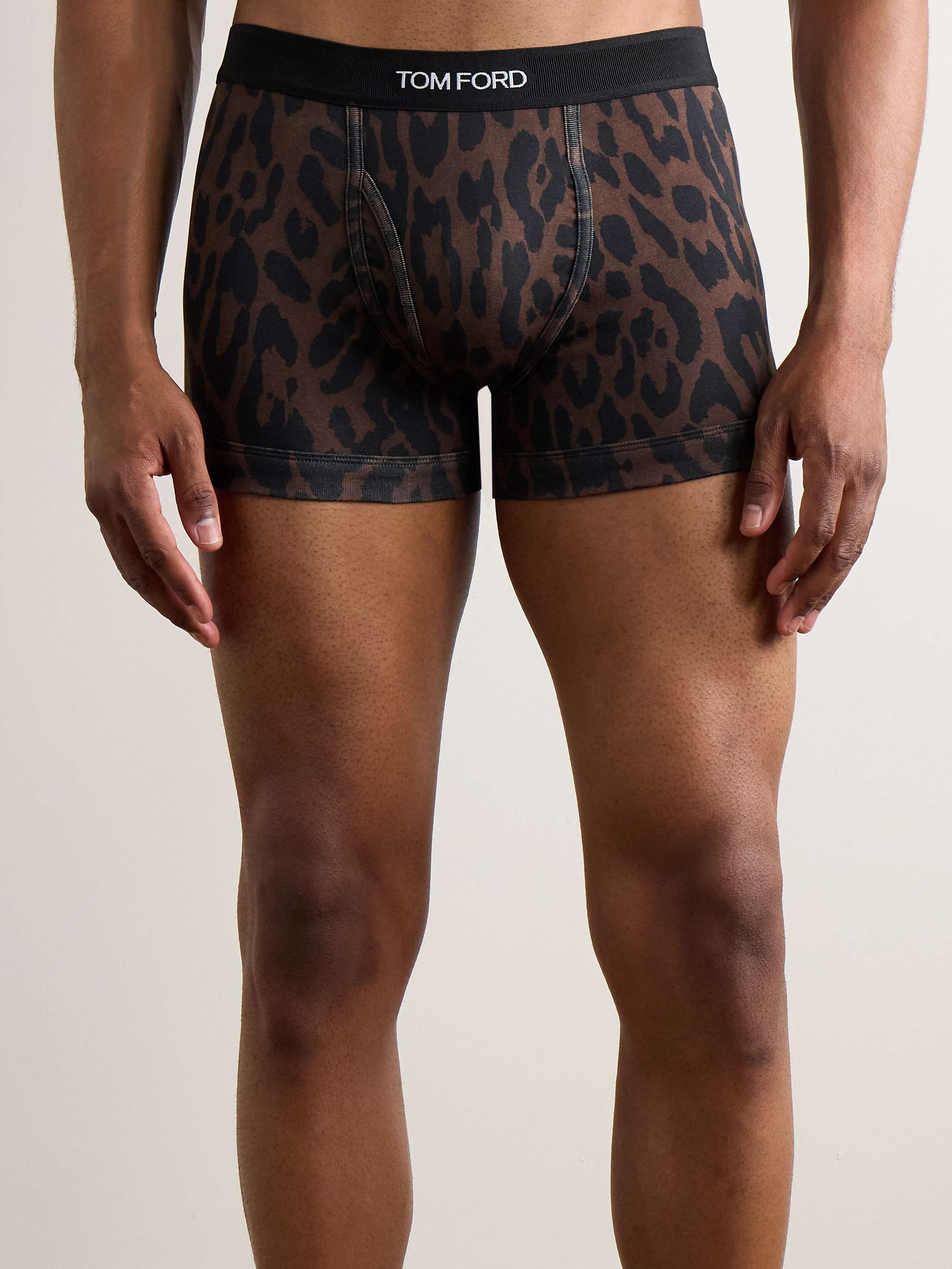 TOM FORD 