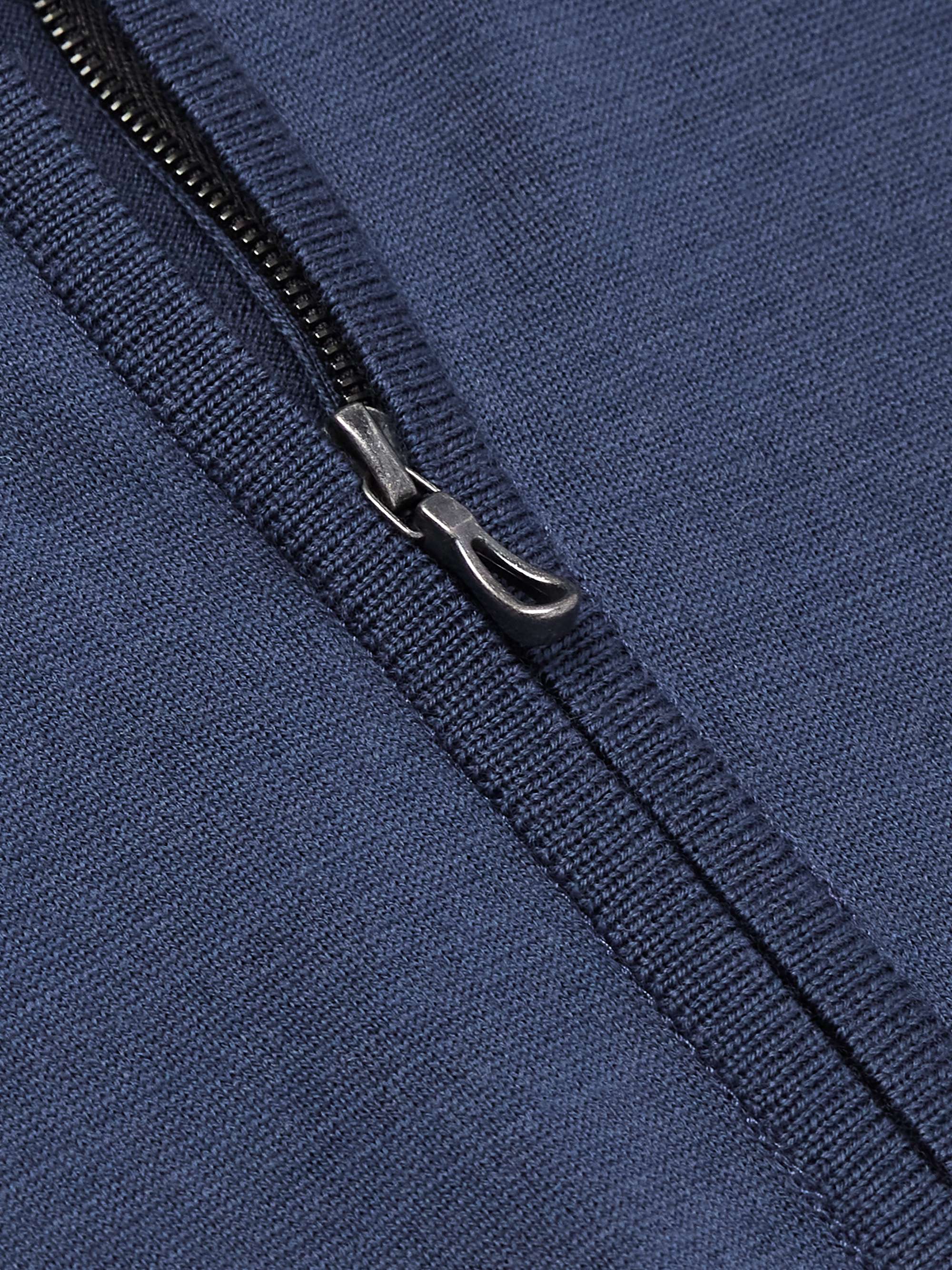 JOHN SMEDLEY كنزة بسحاب نصفي من صوف المارينو بقصة ضيقة
