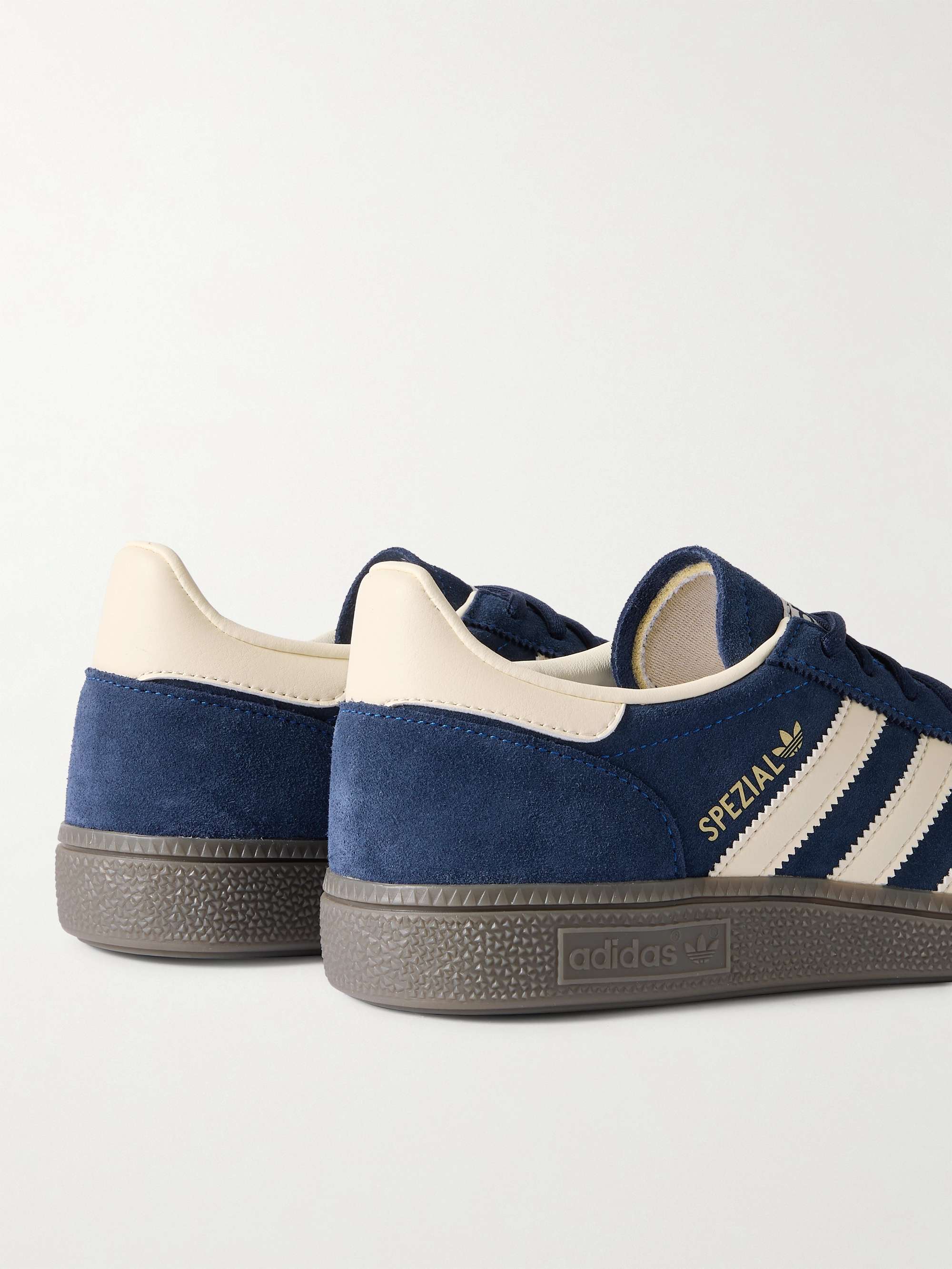 ADIDAS ORIGINALS 