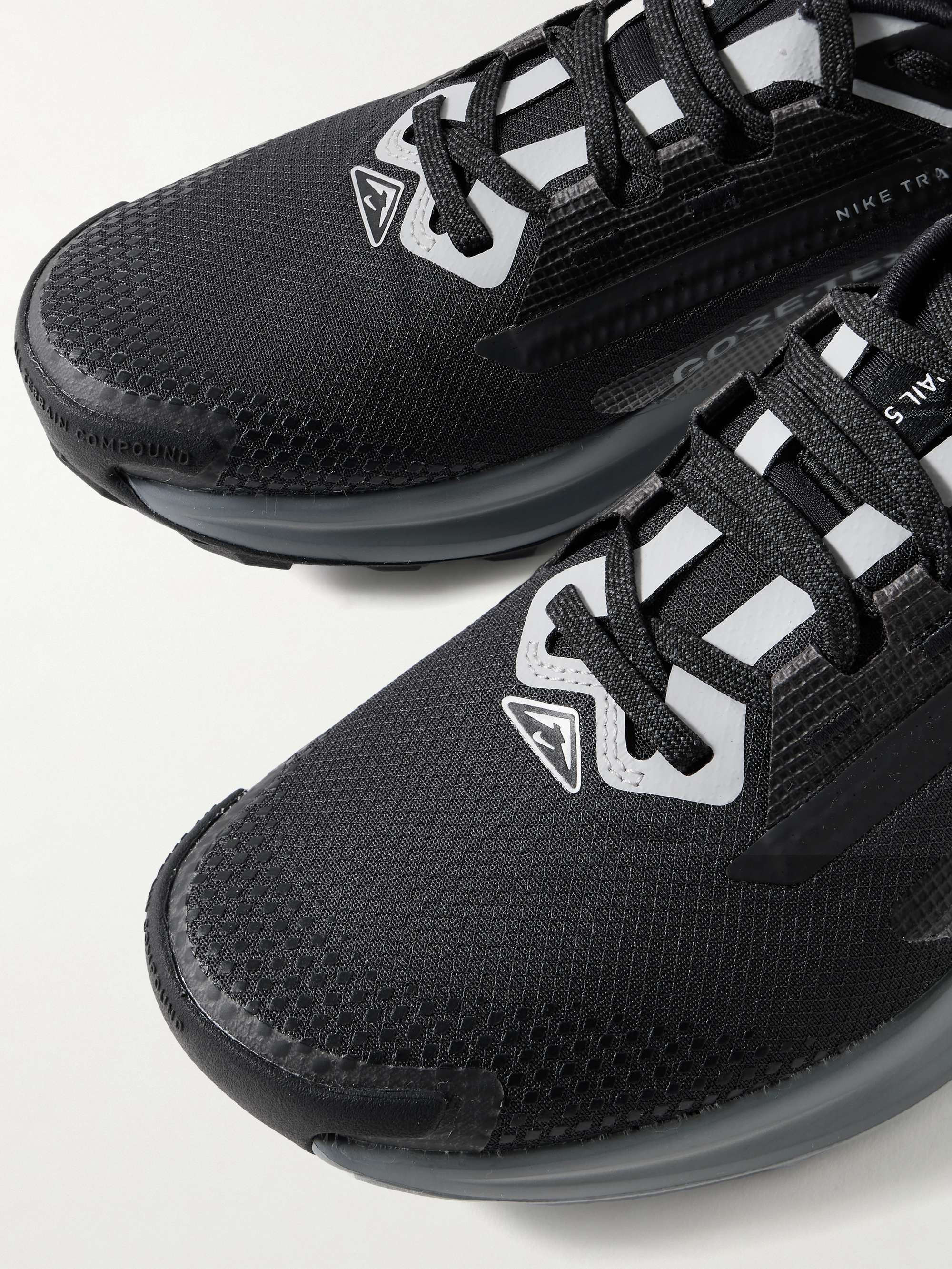 NIKE RUNNING 
