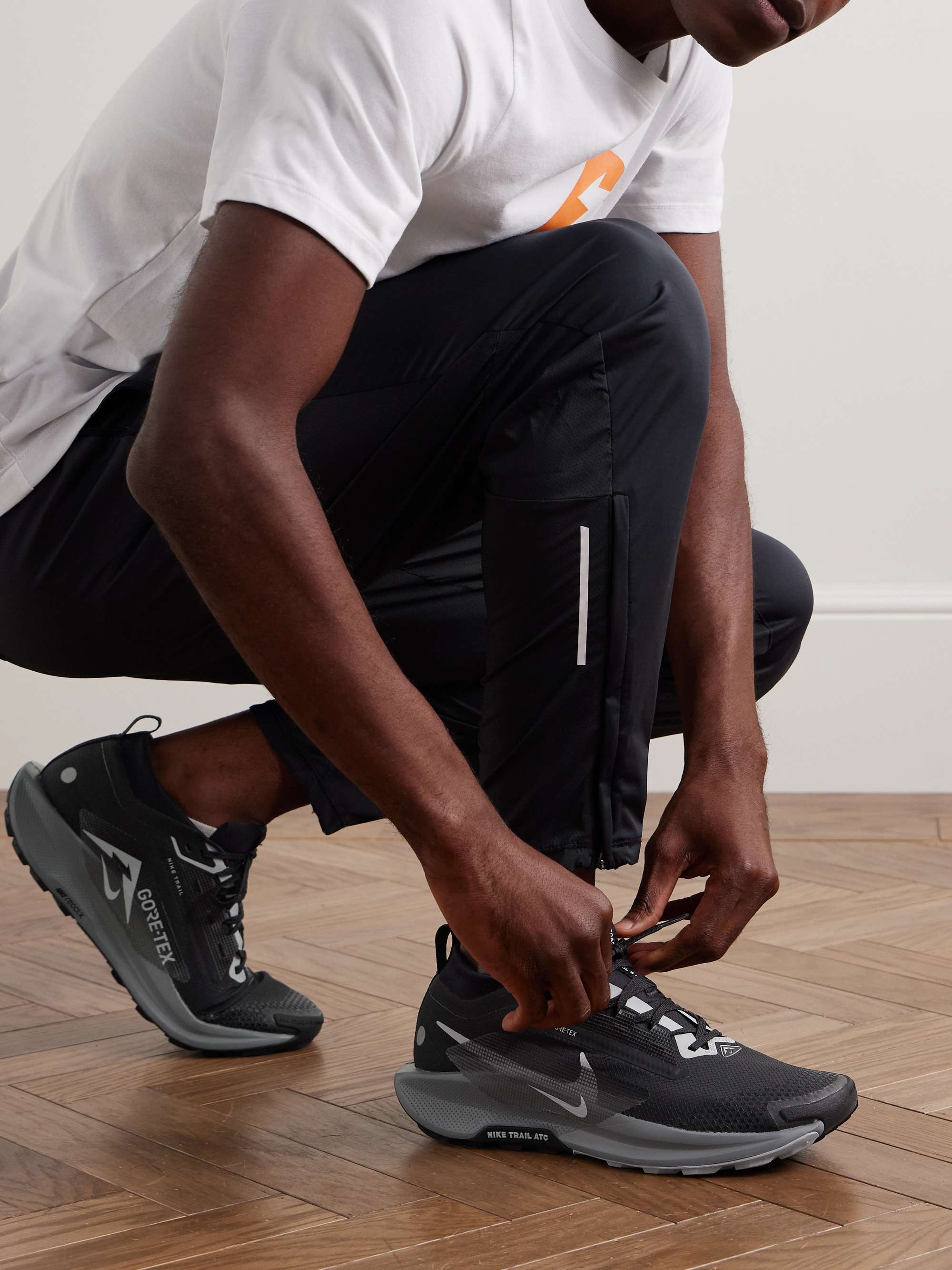 NIKE RUNNING 