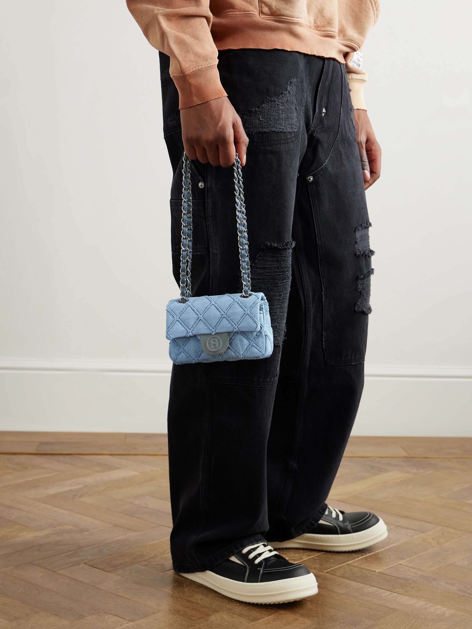 READYMADE Rhombus Nano Quilted Denim Messenger Bag for Men READYMADE Rhombus Nano Quilted Denim Messenger Bag for Men