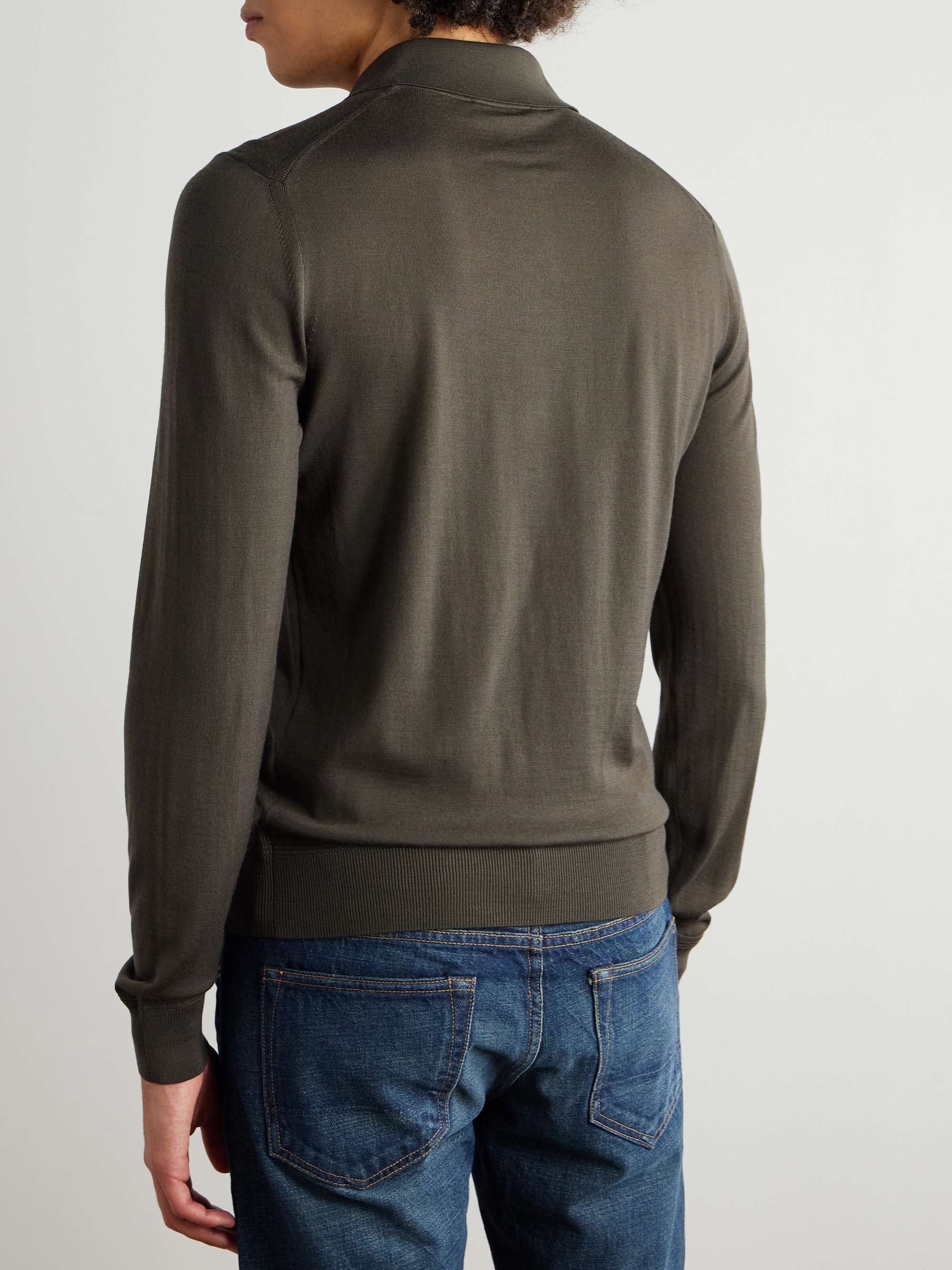 TOM FORD 