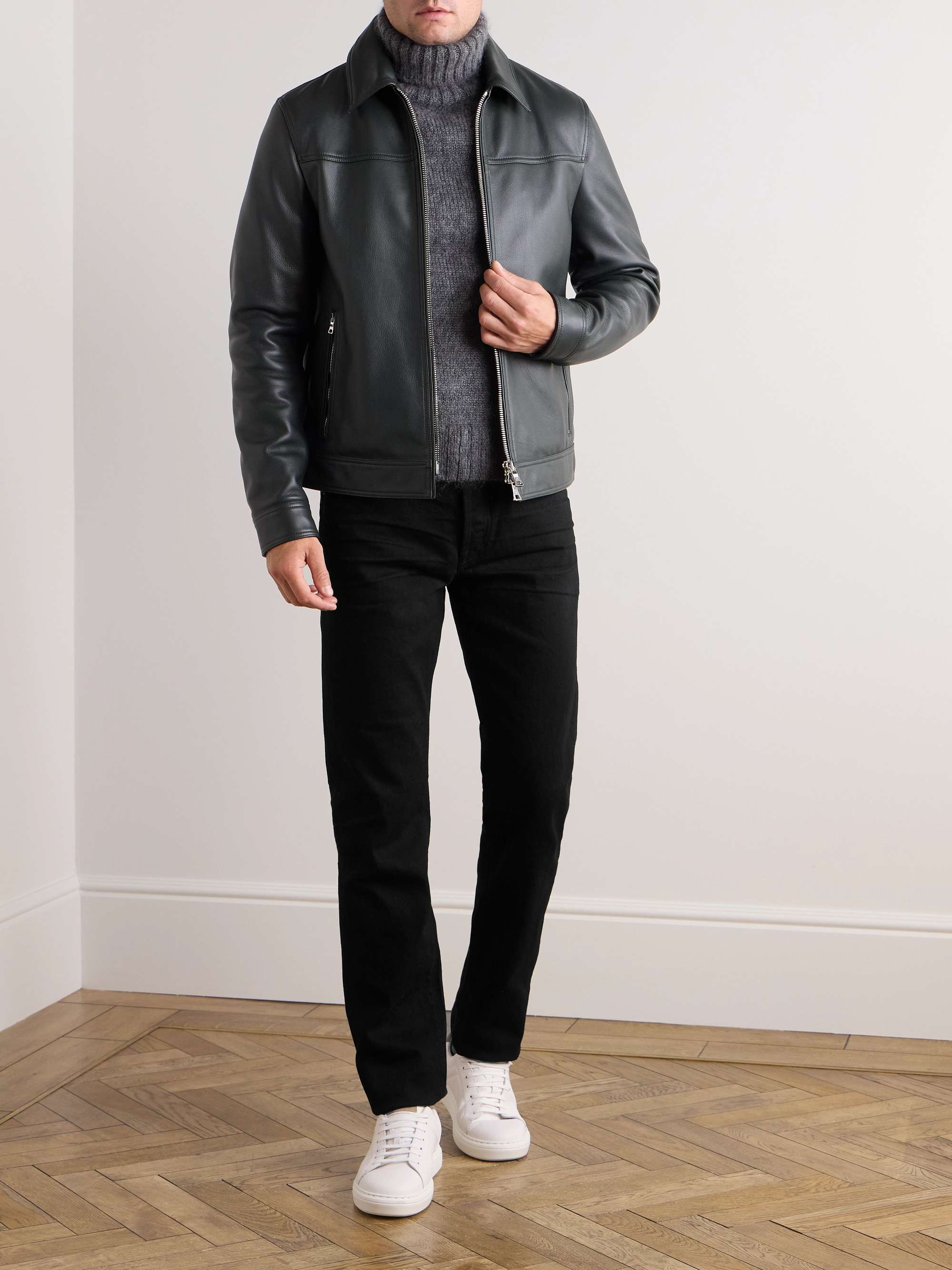 TOM FORD 